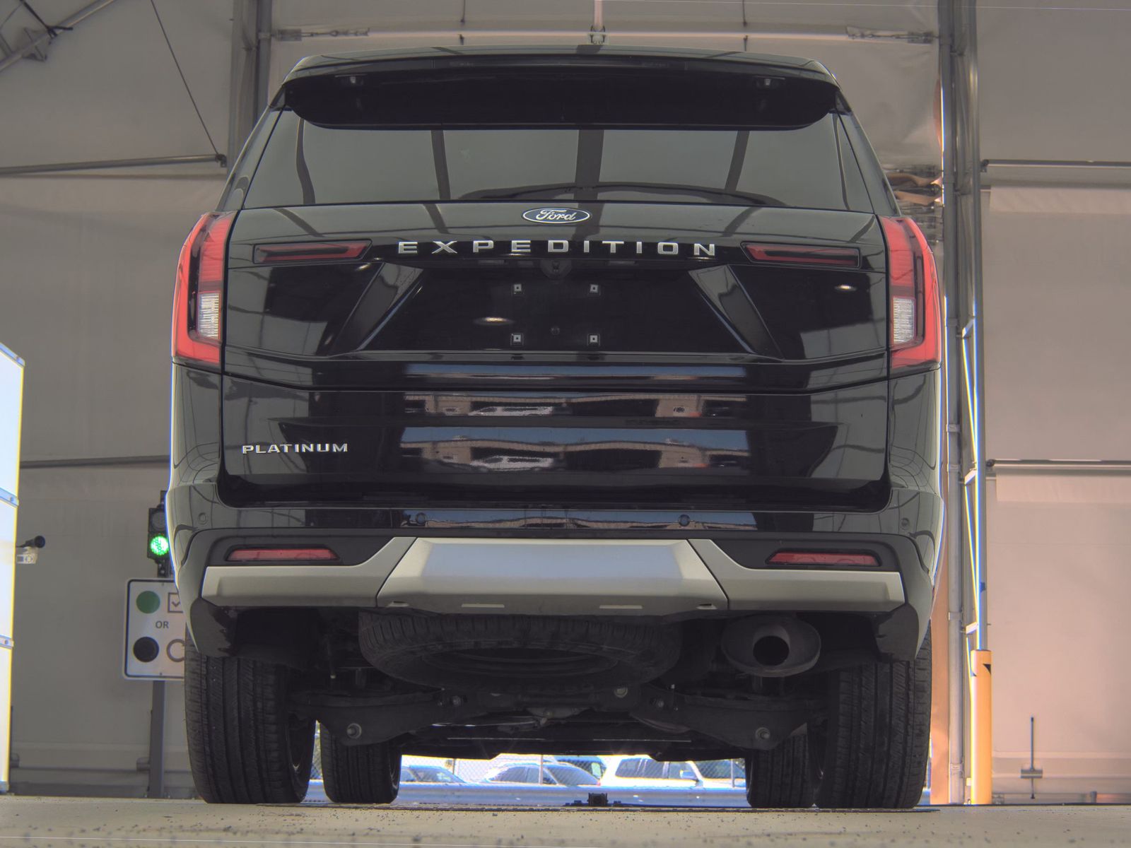 FORD EXPEDITION - 8