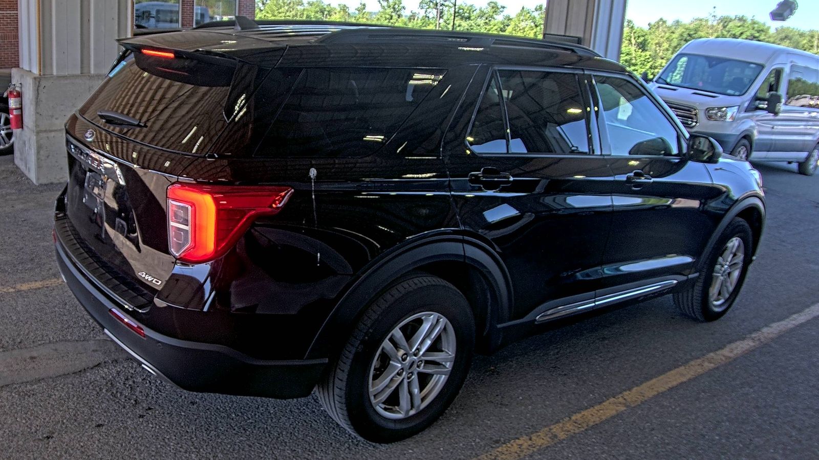 FORD EXPLORER - 5