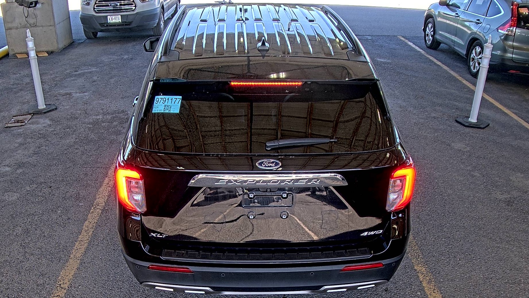 FORD EXPLORER - 6