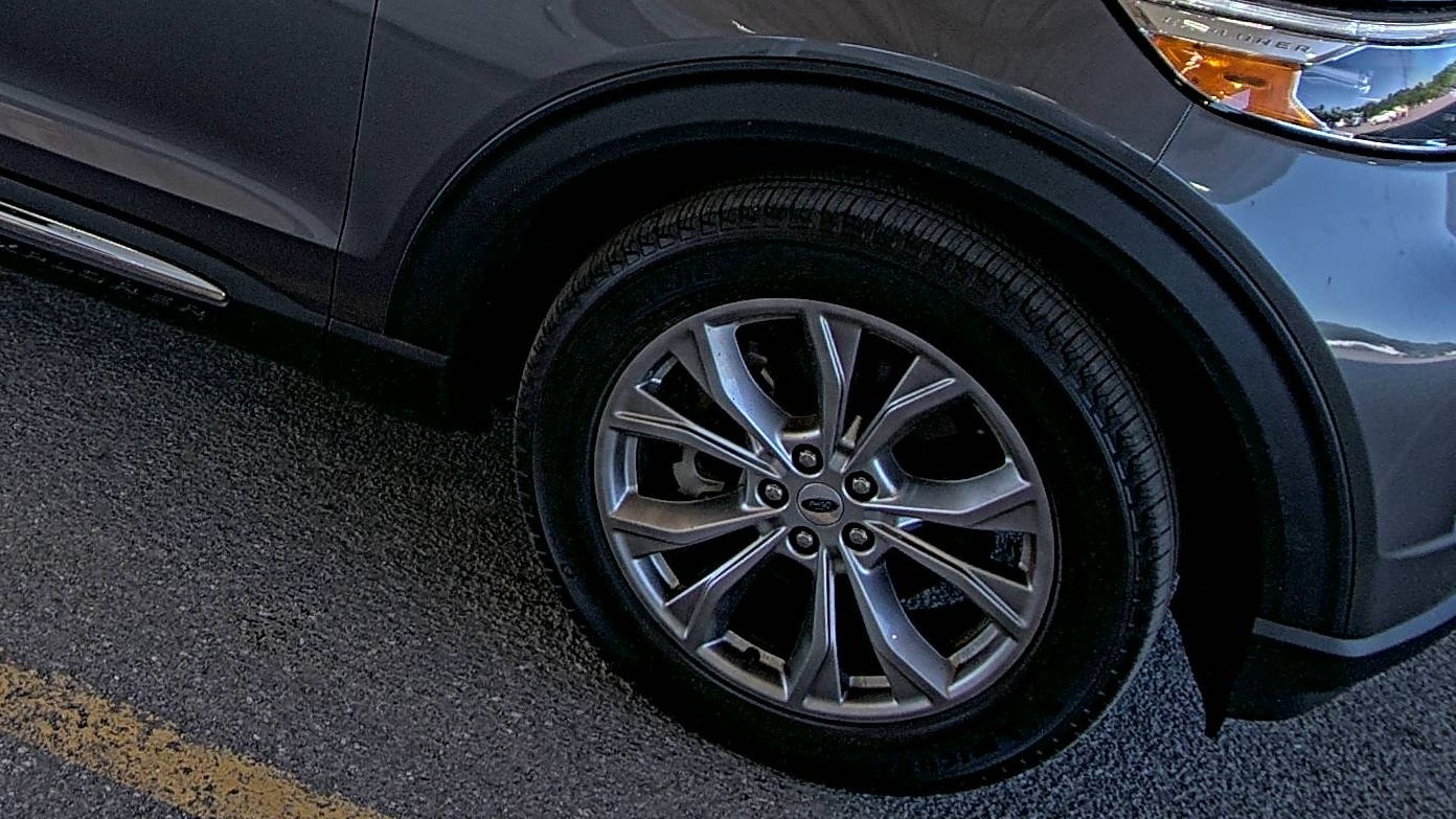 FORD EXPLORER - 9