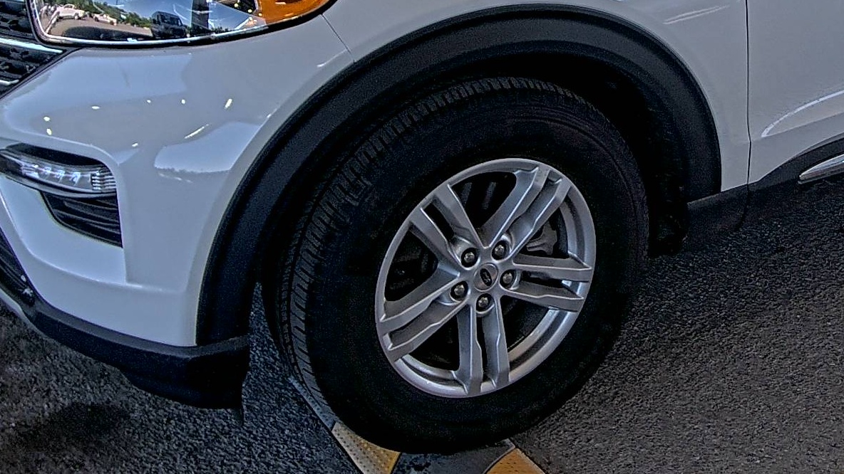 FORD EXPLORER - 8