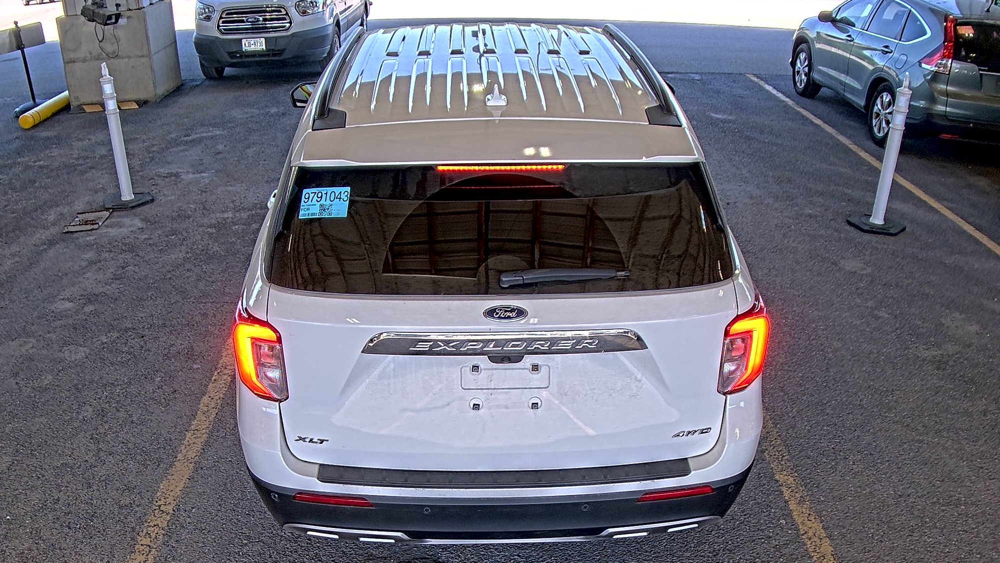 FORD EXPLORER - 6