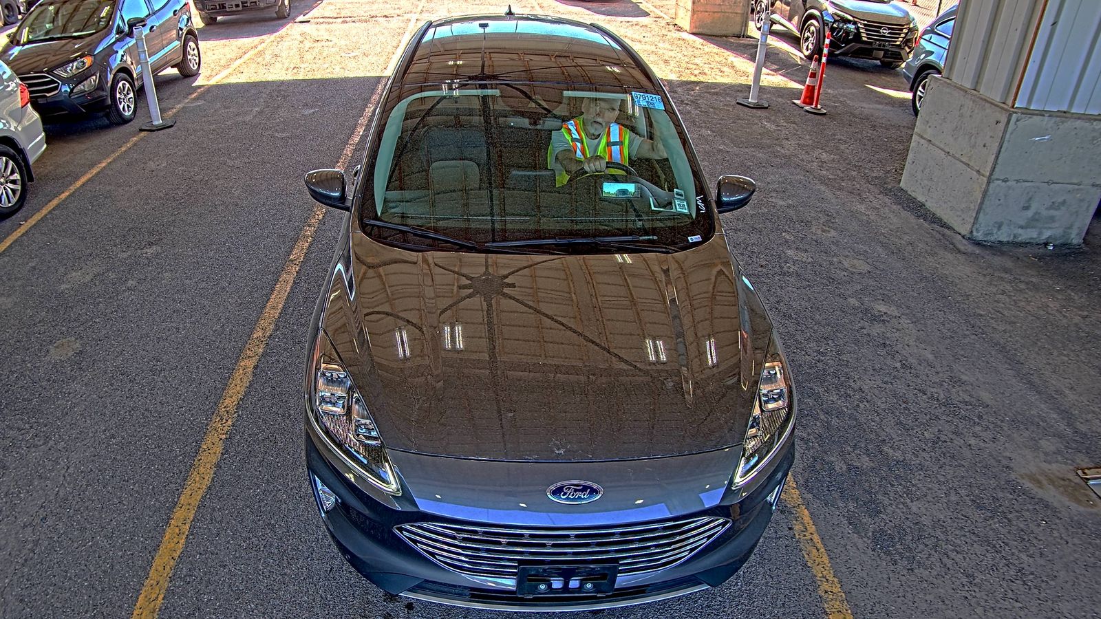 FORD ESCAPE - 3