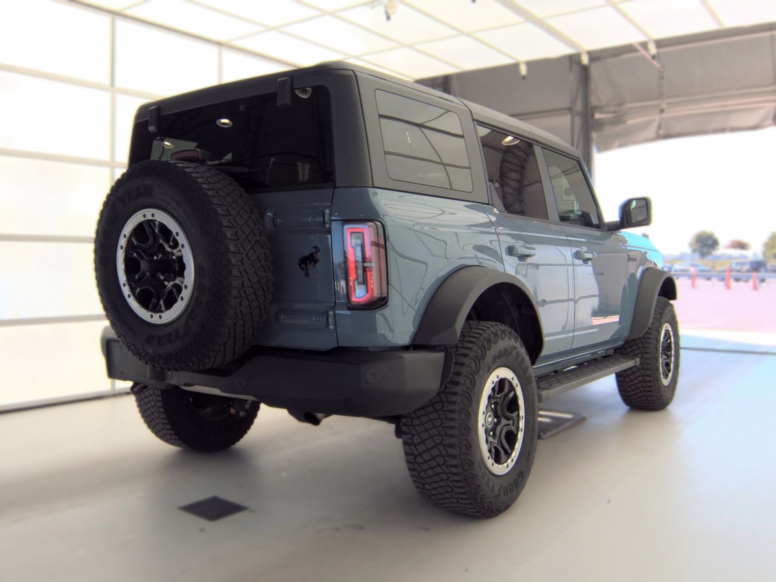 FORD BRONCO - 6