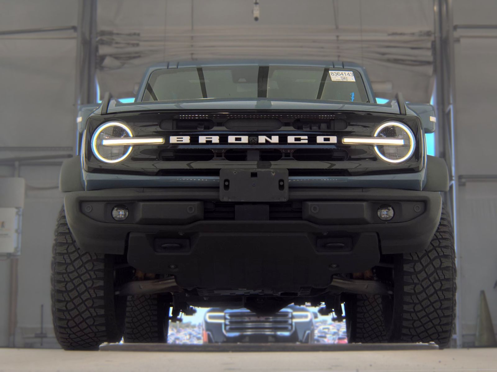 FORD BRONCO - 4
