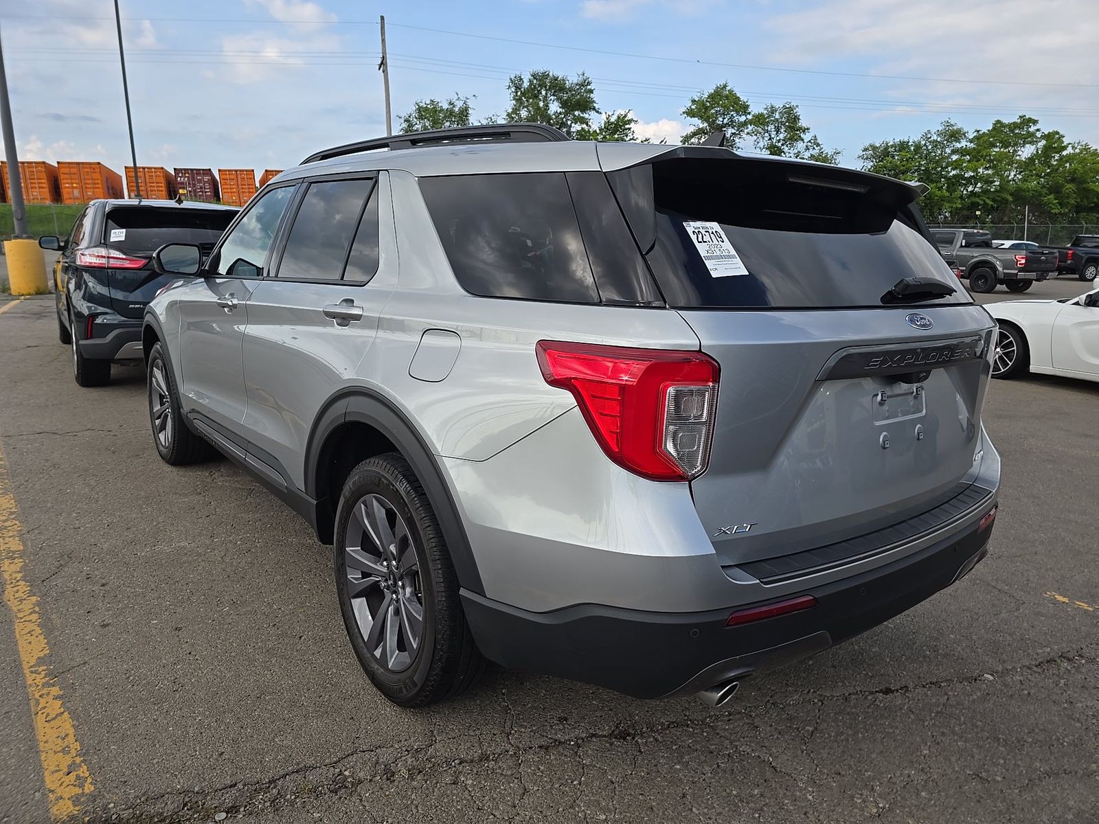 FORD EXPLORER - 7