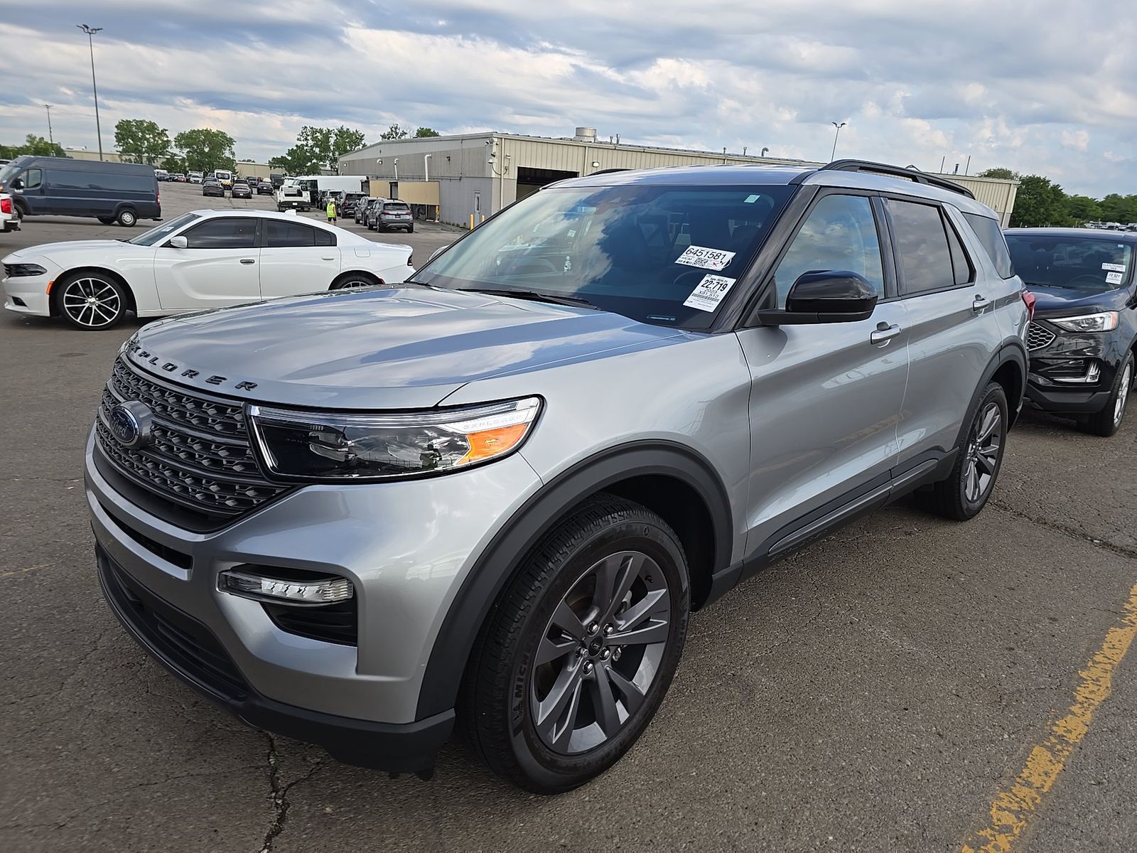 FORD EXPLORER - 1