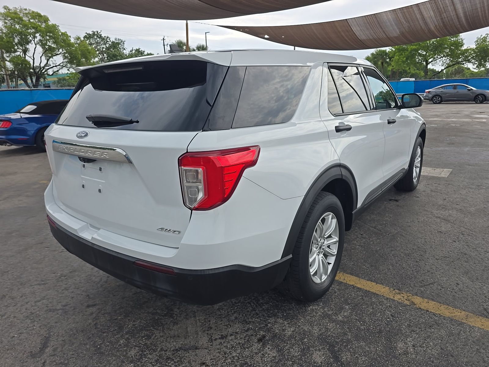 FORD EXPLORER - 5
