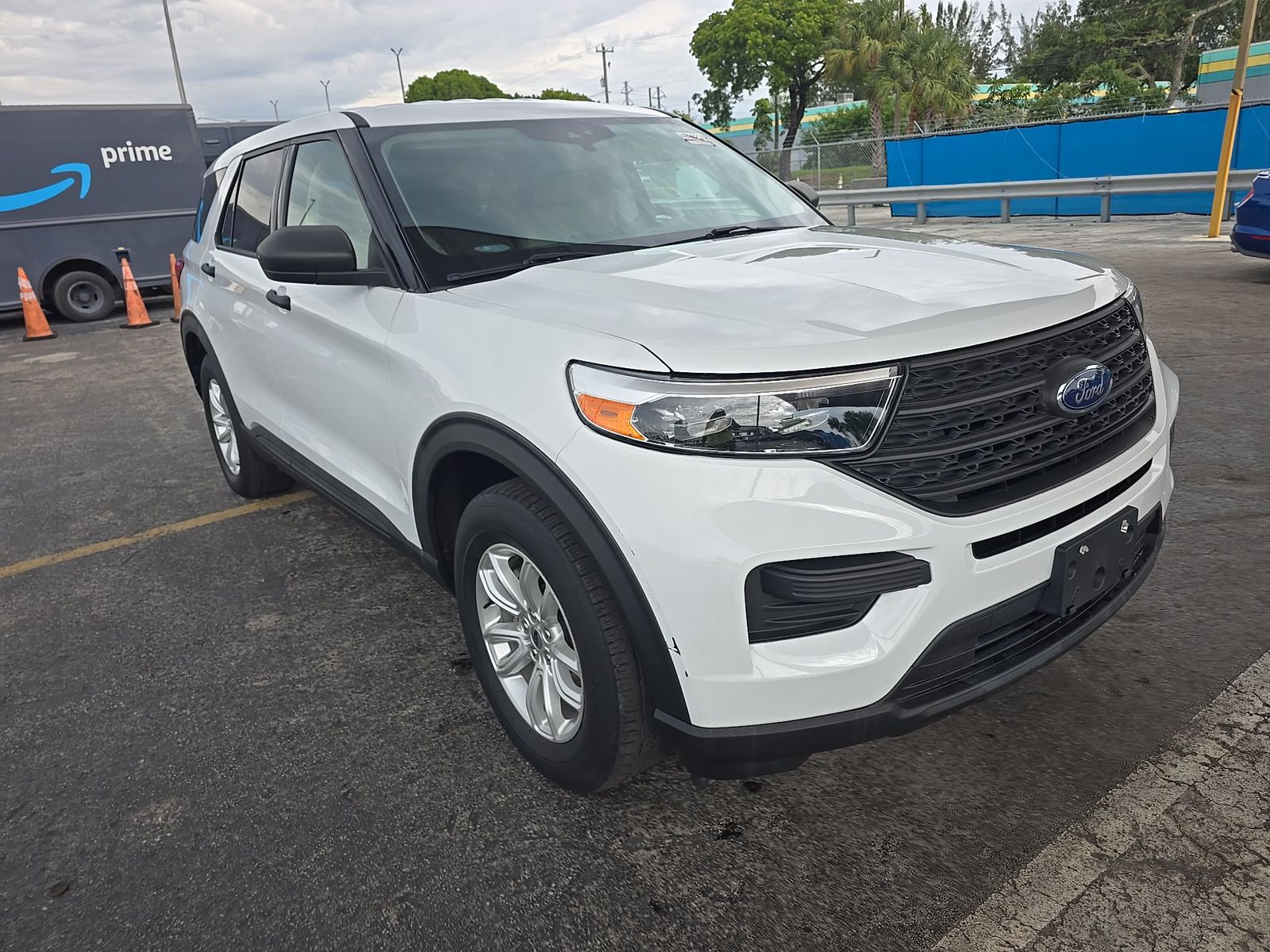 FORD EXPLORER - 4