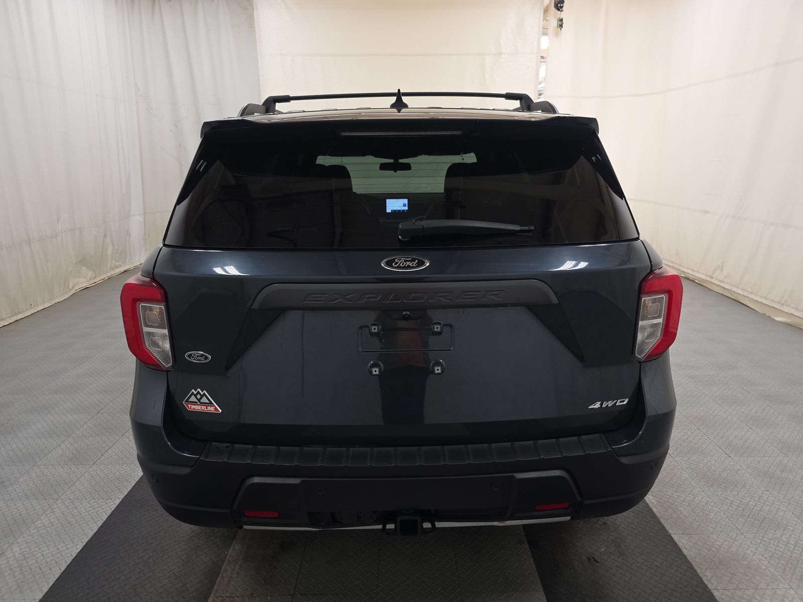 FORD EXPLORER - 6