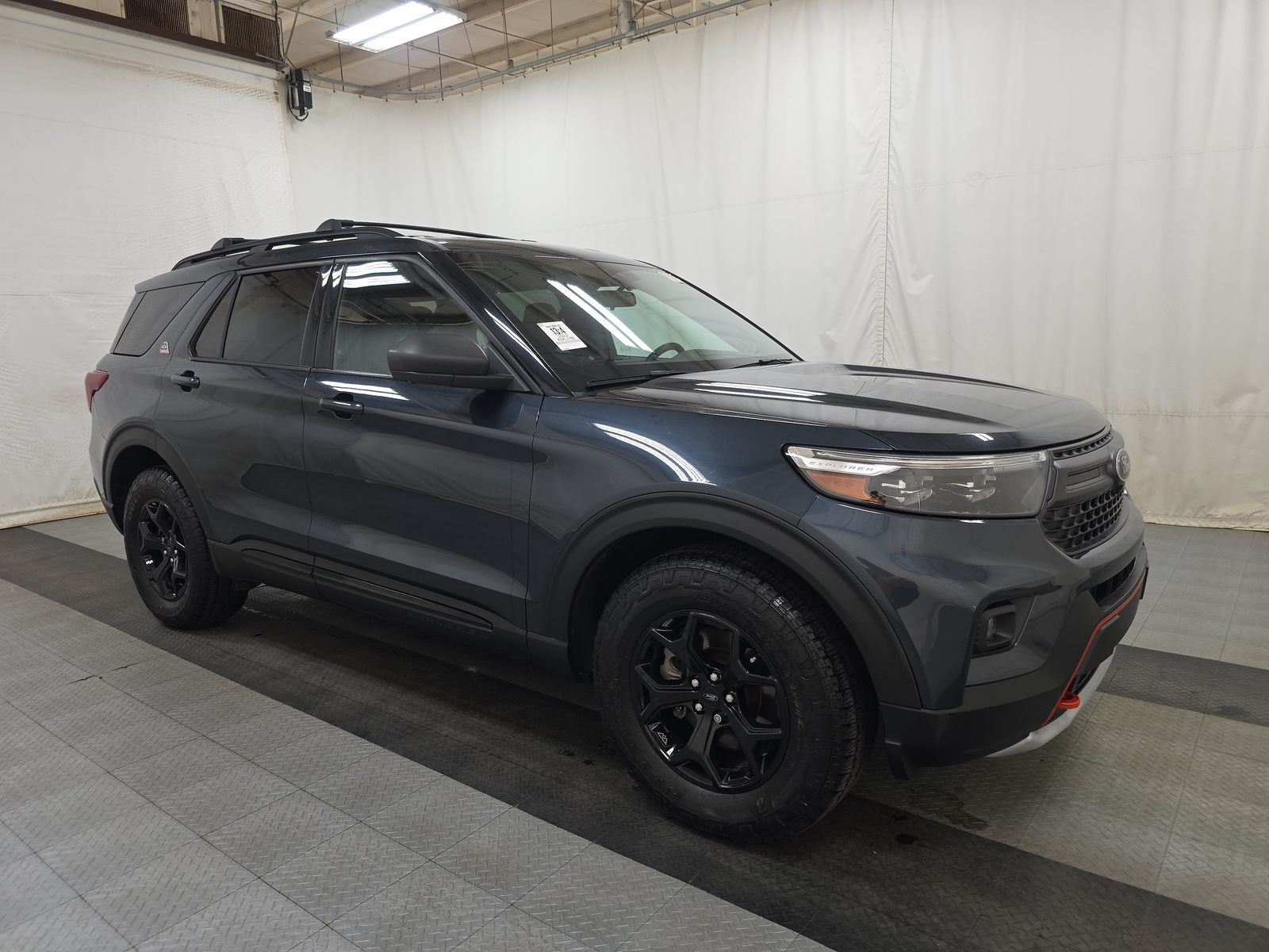 FORD EXPLORER - 4