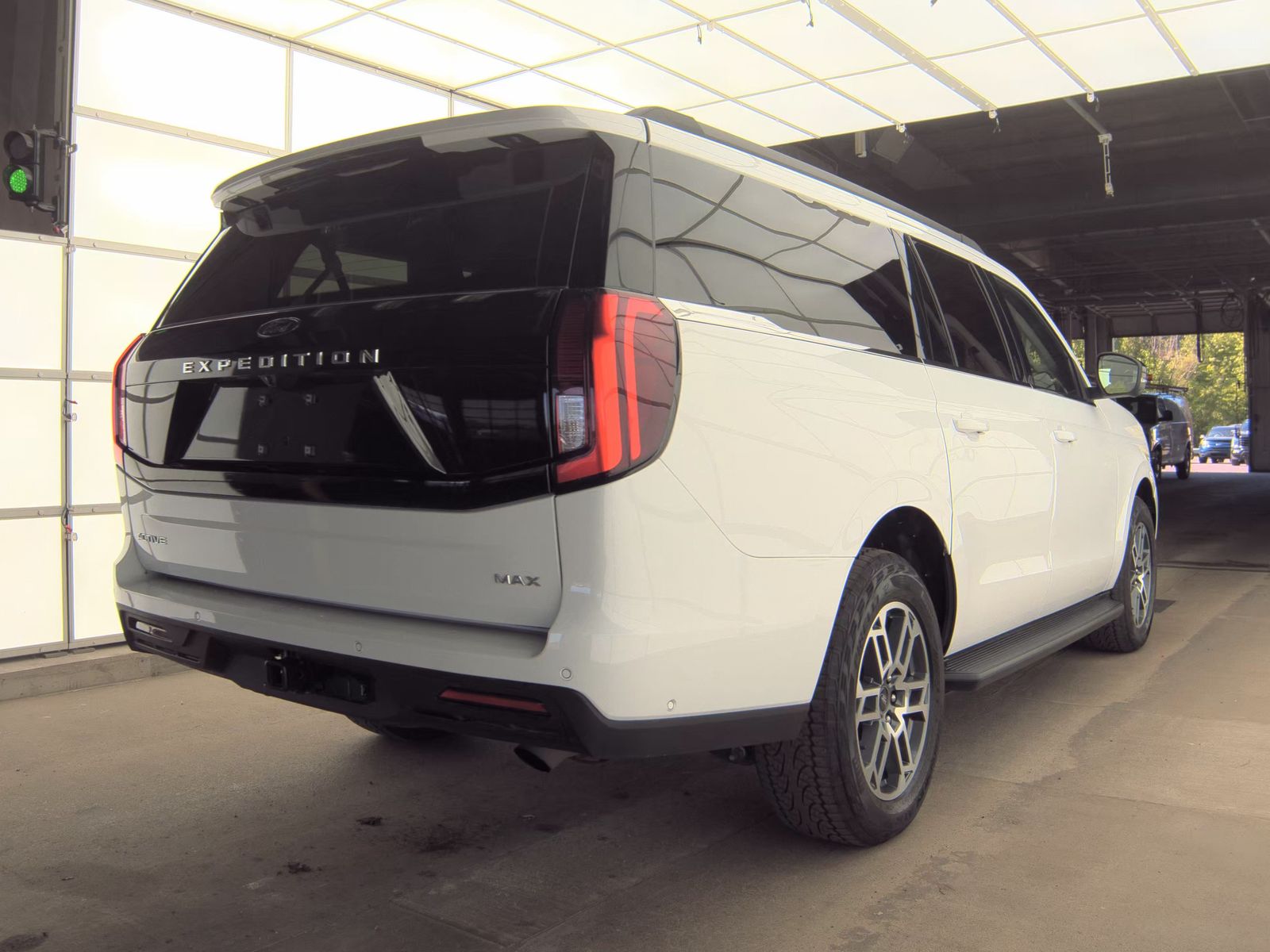 FORD EXPEDITION MAX - 6