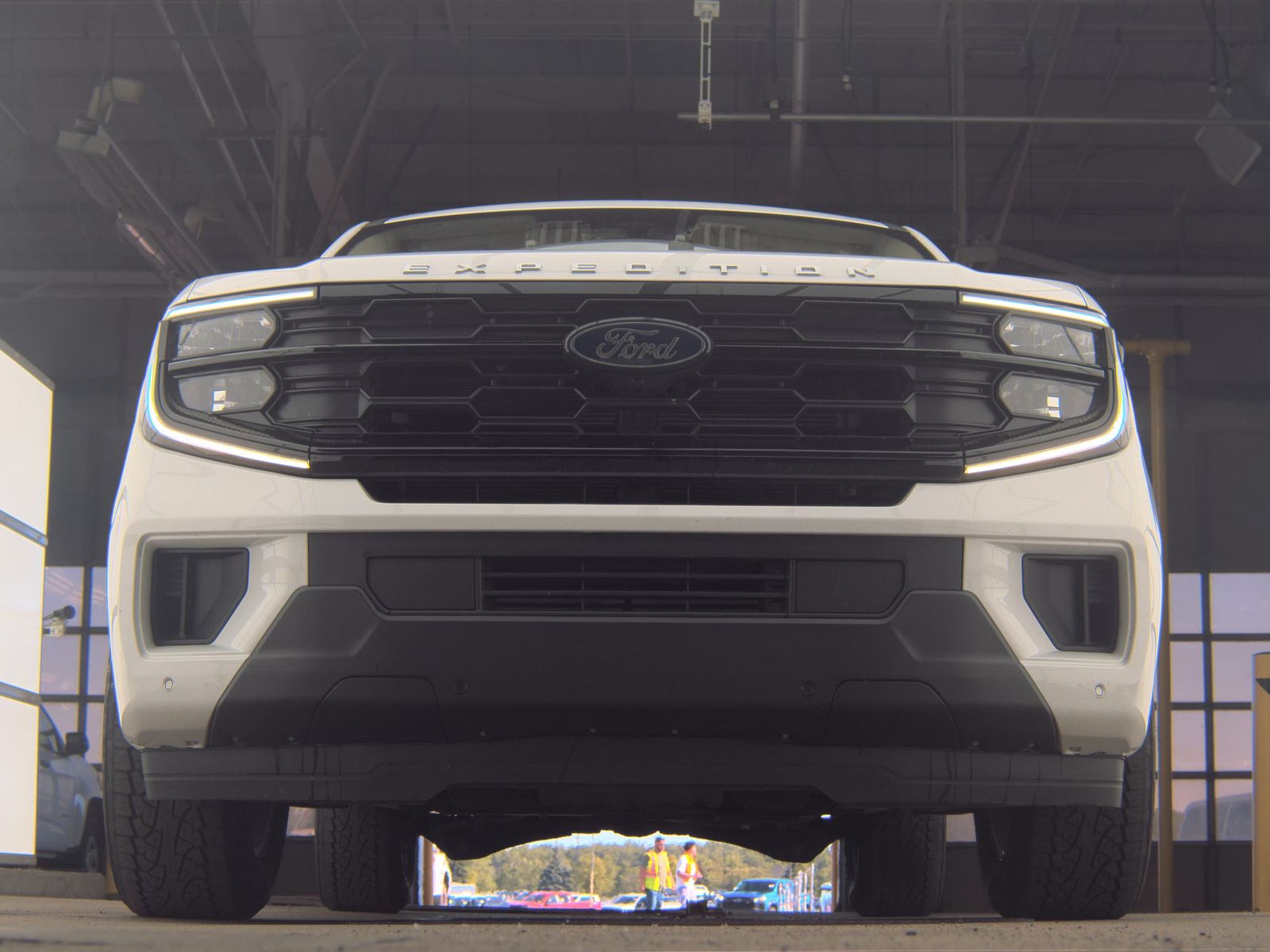 FORD EXPEDITION MAX - 4