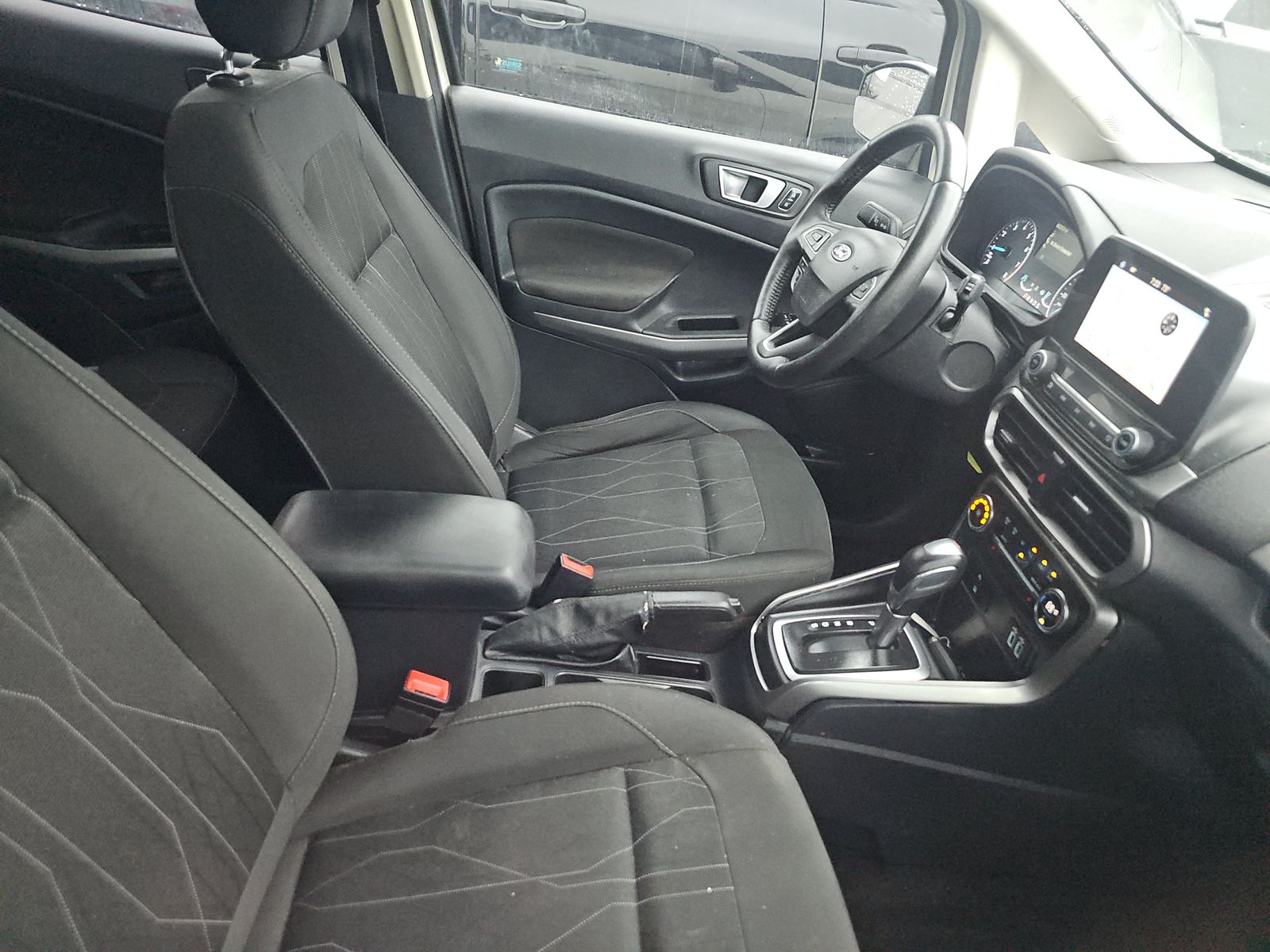 FORD ECOSPORT - 9