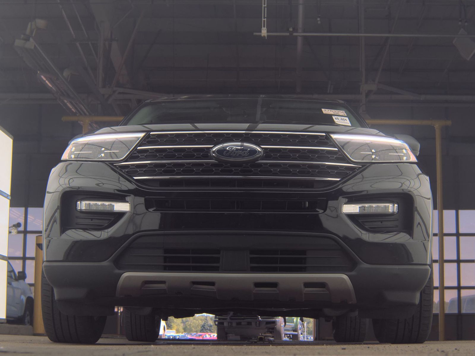 FORD EXPLORER - 4