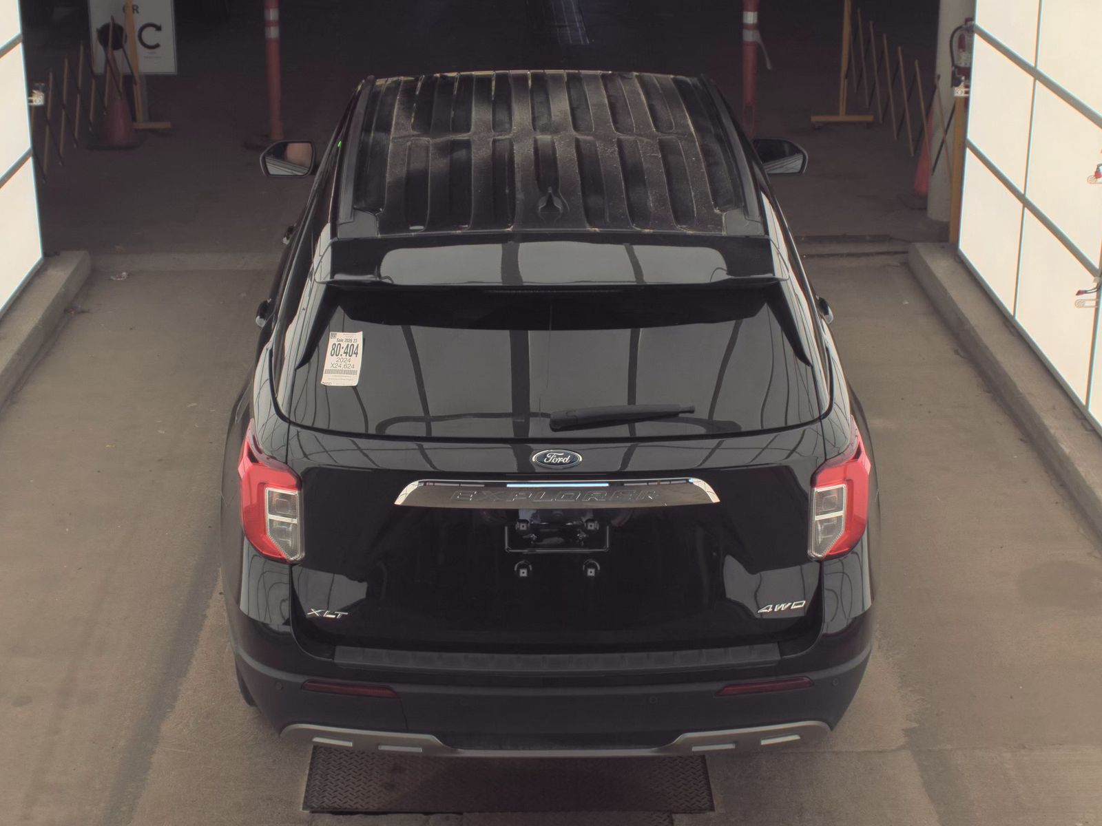 FORD EXPLORER - 7
