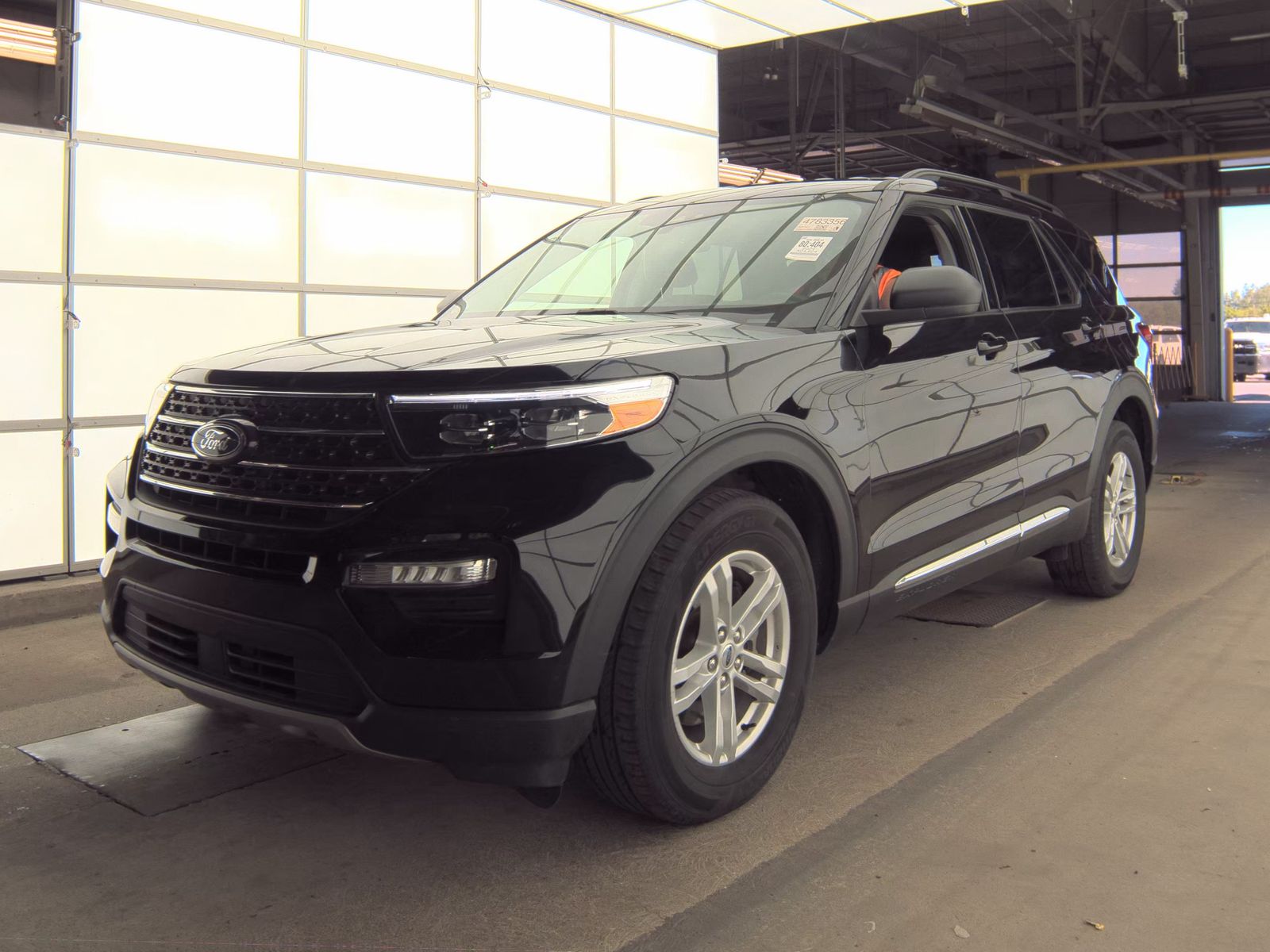 FORD EXPLORER - 1