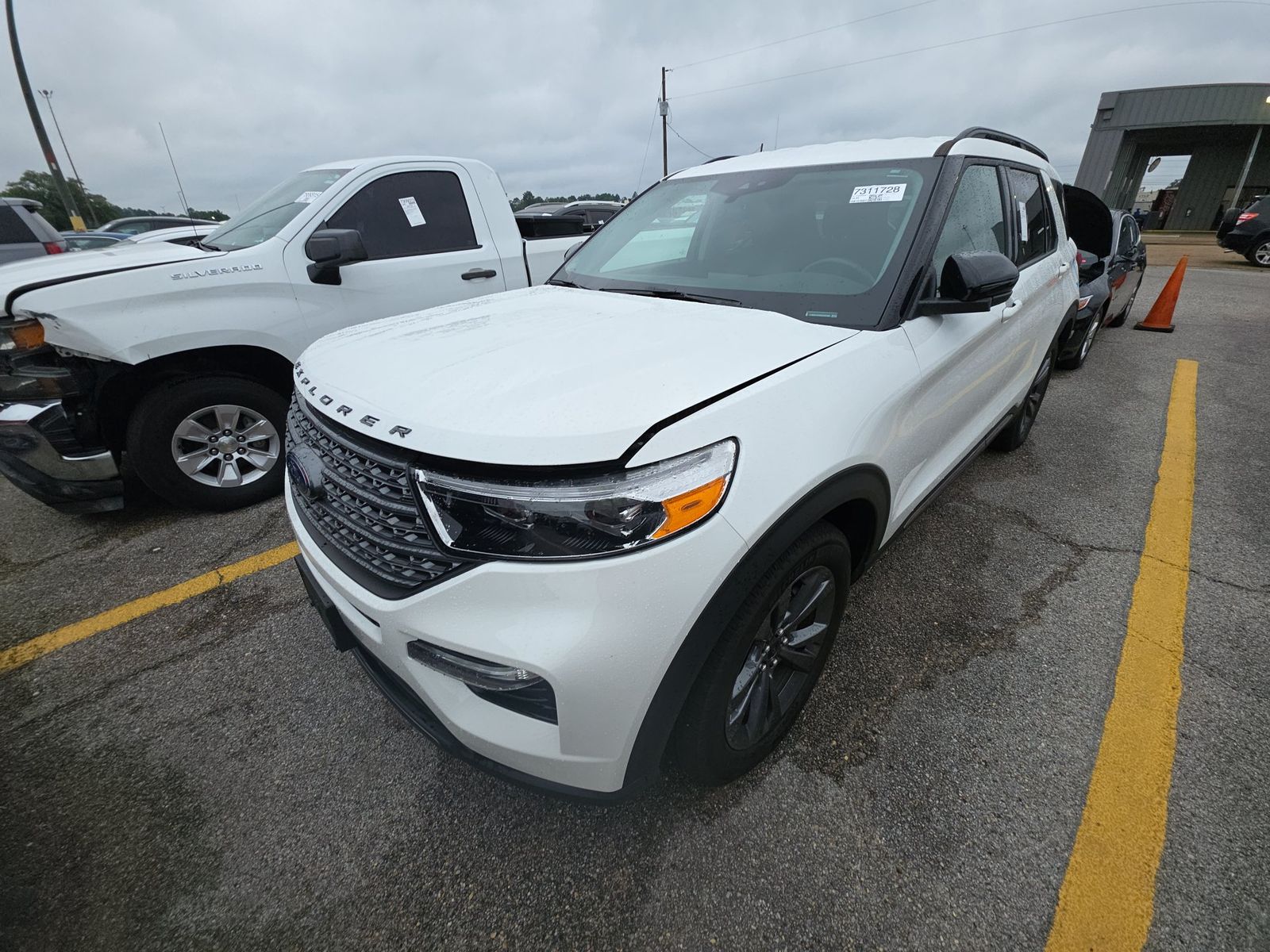 FORD EXPLORER - 1