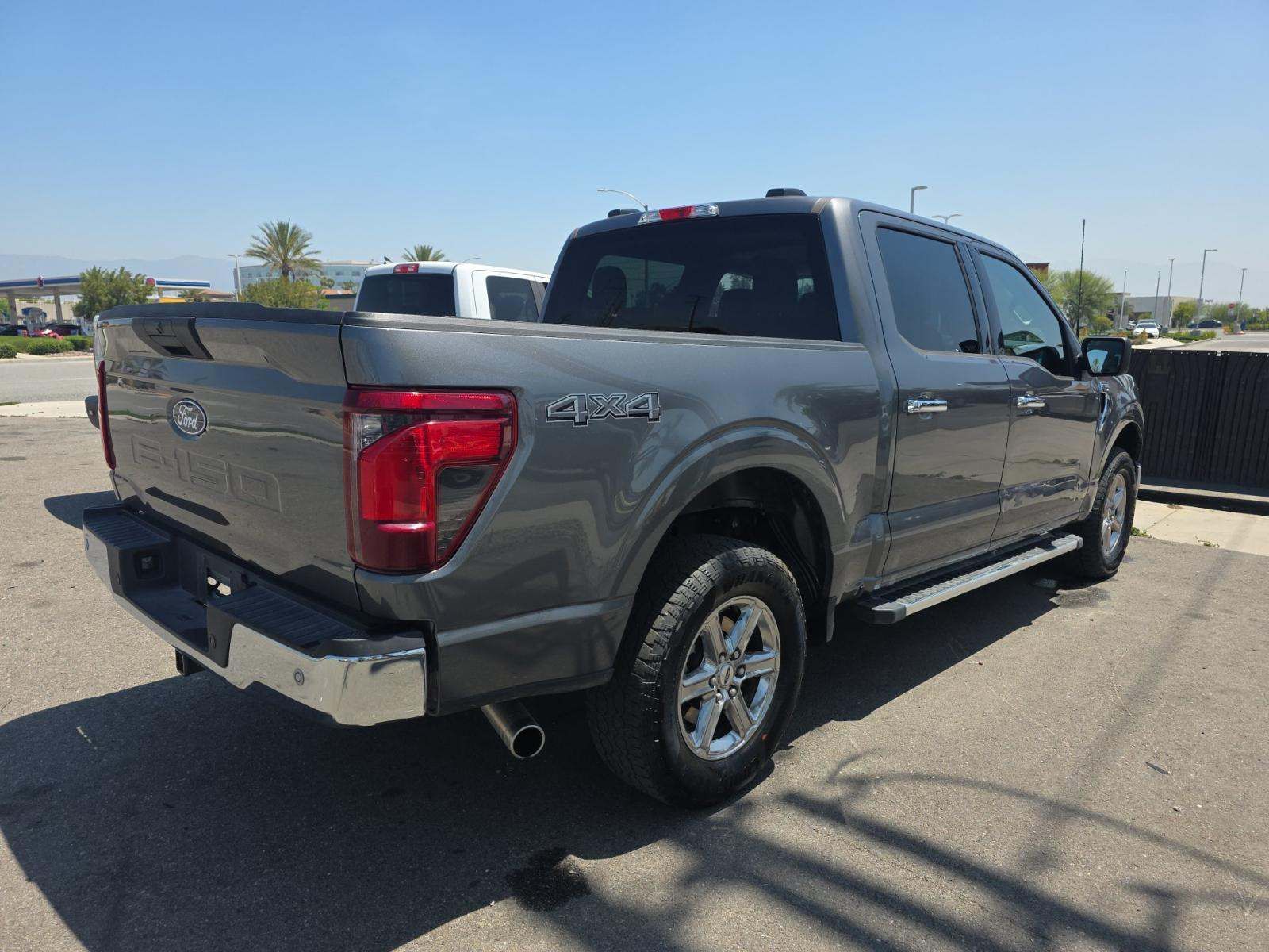 2025 Ford F-150 XLT AWD