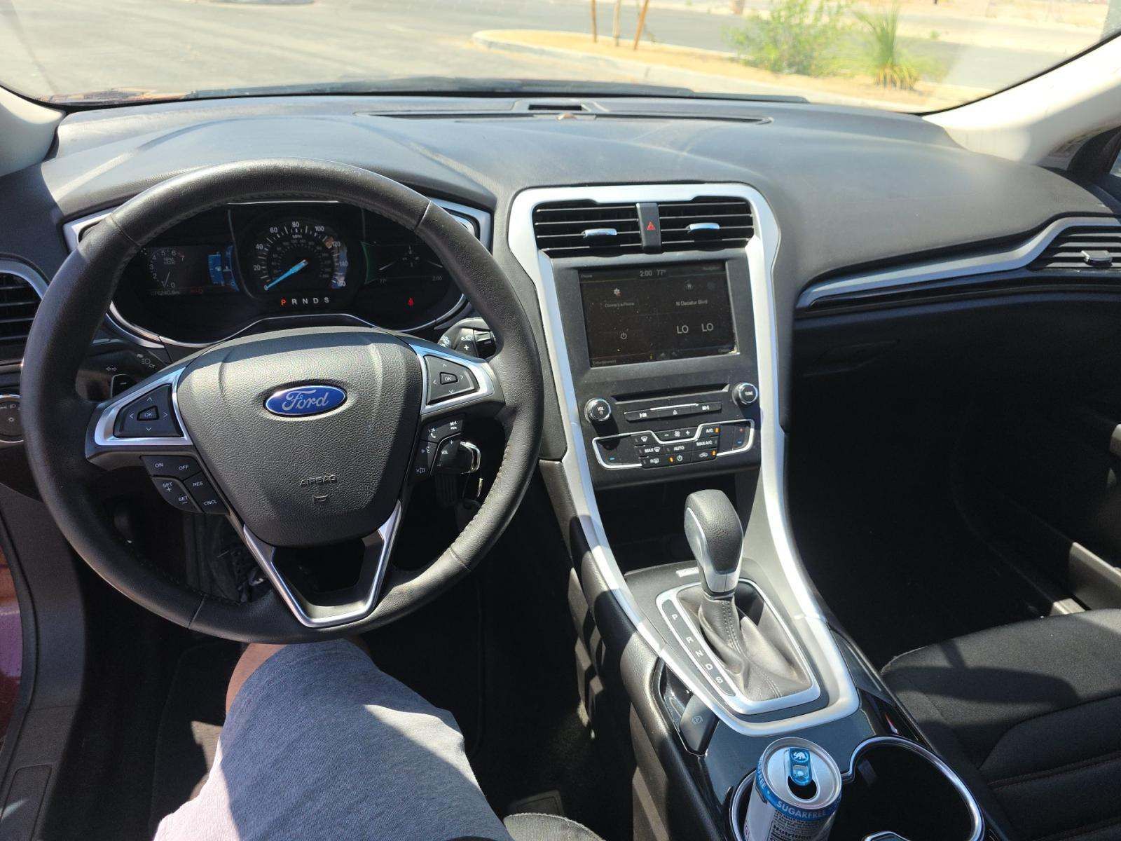 FORD FUSION - 9