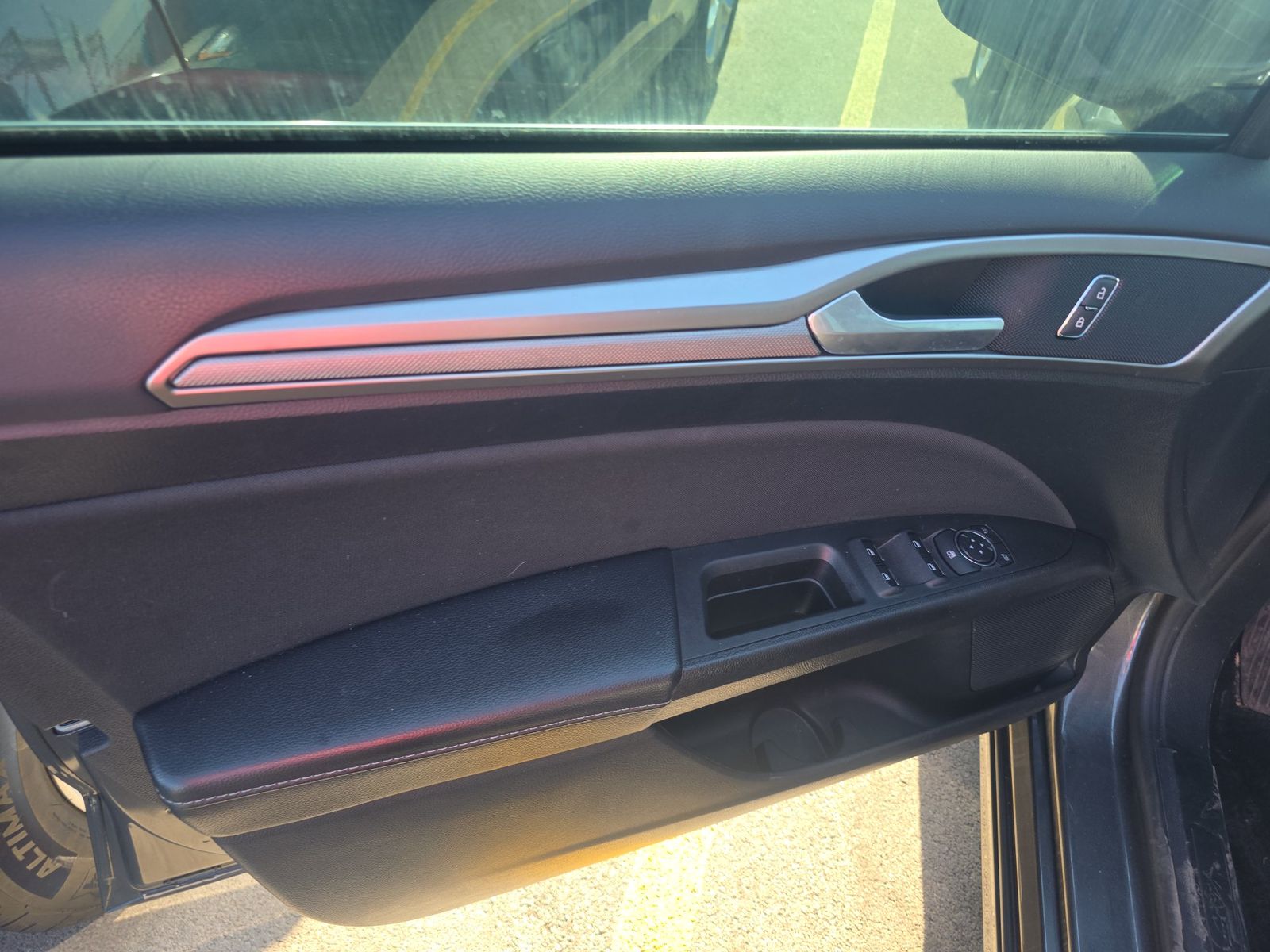 FORD FUSION - 10