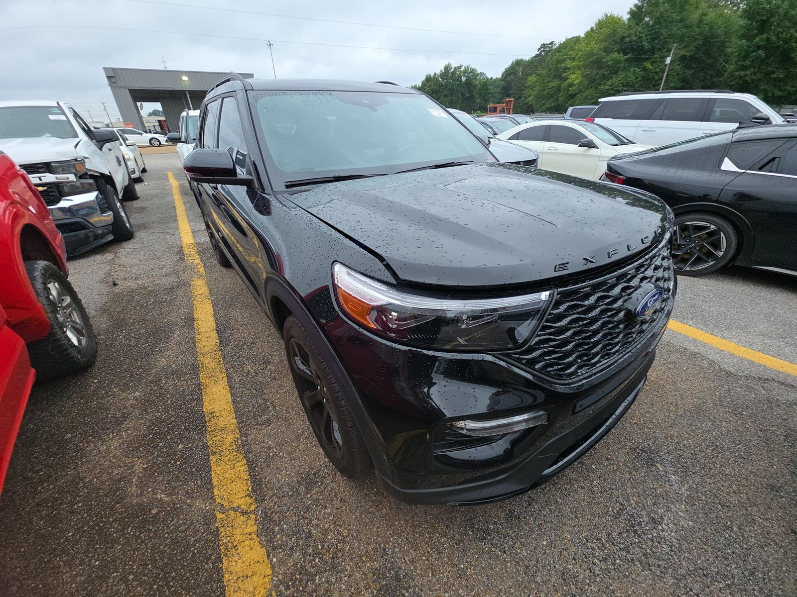 FORD EXPLORER - 4