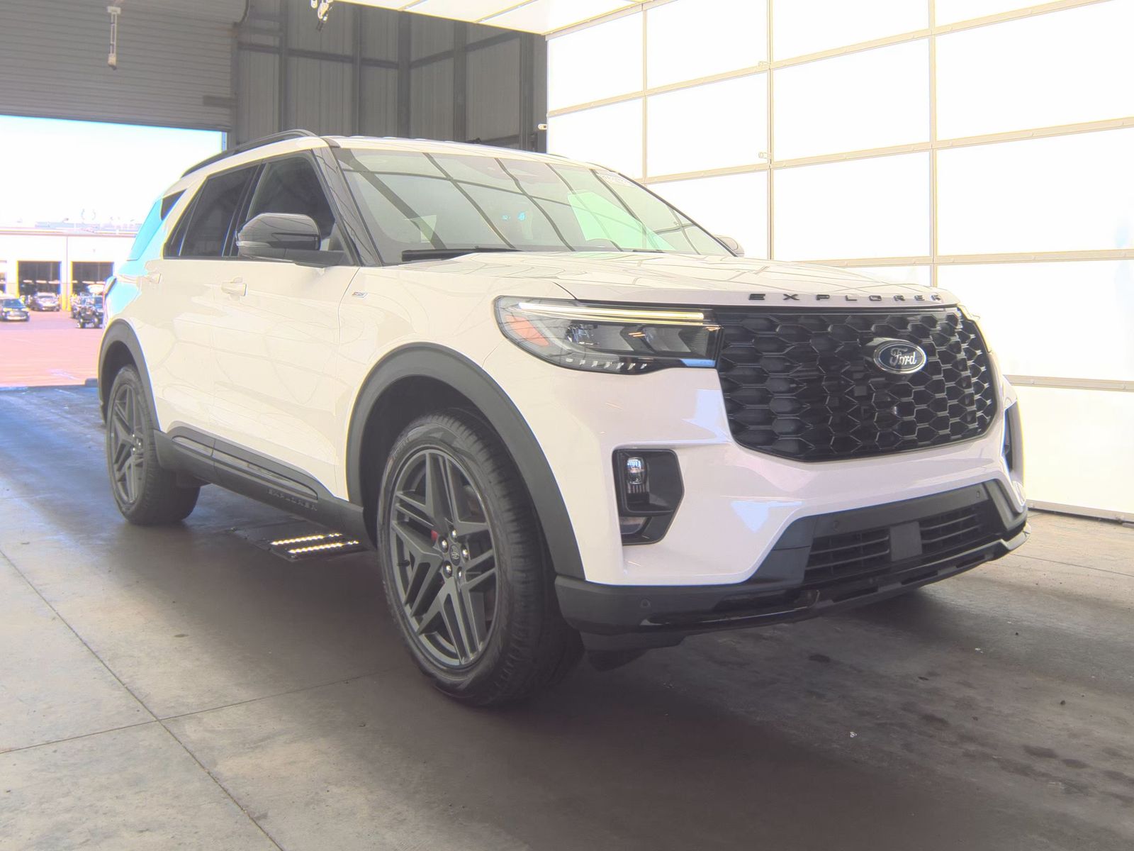 FORD EXPLORER - 5