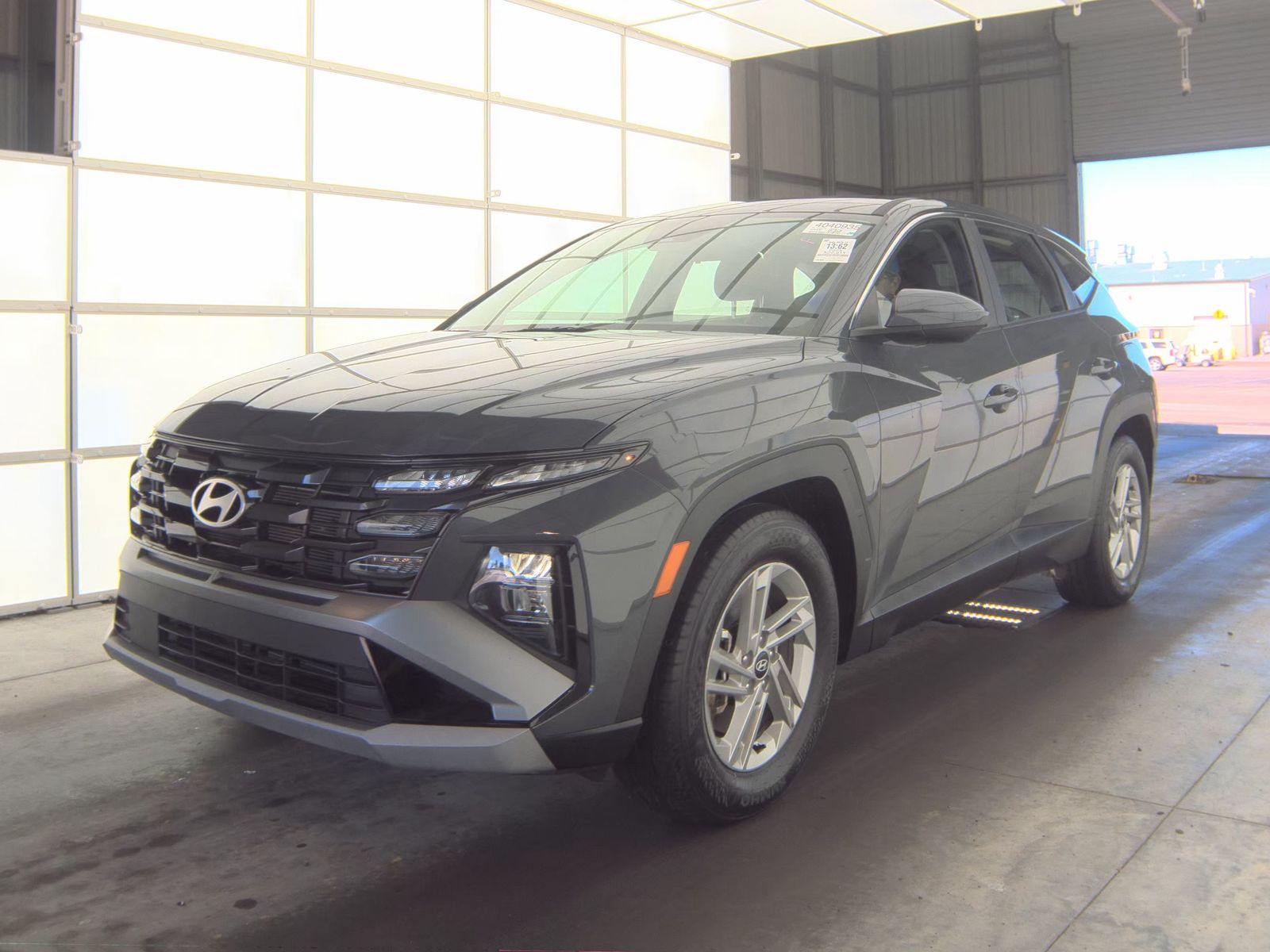 2025 Hyundai Tucson SE FWD