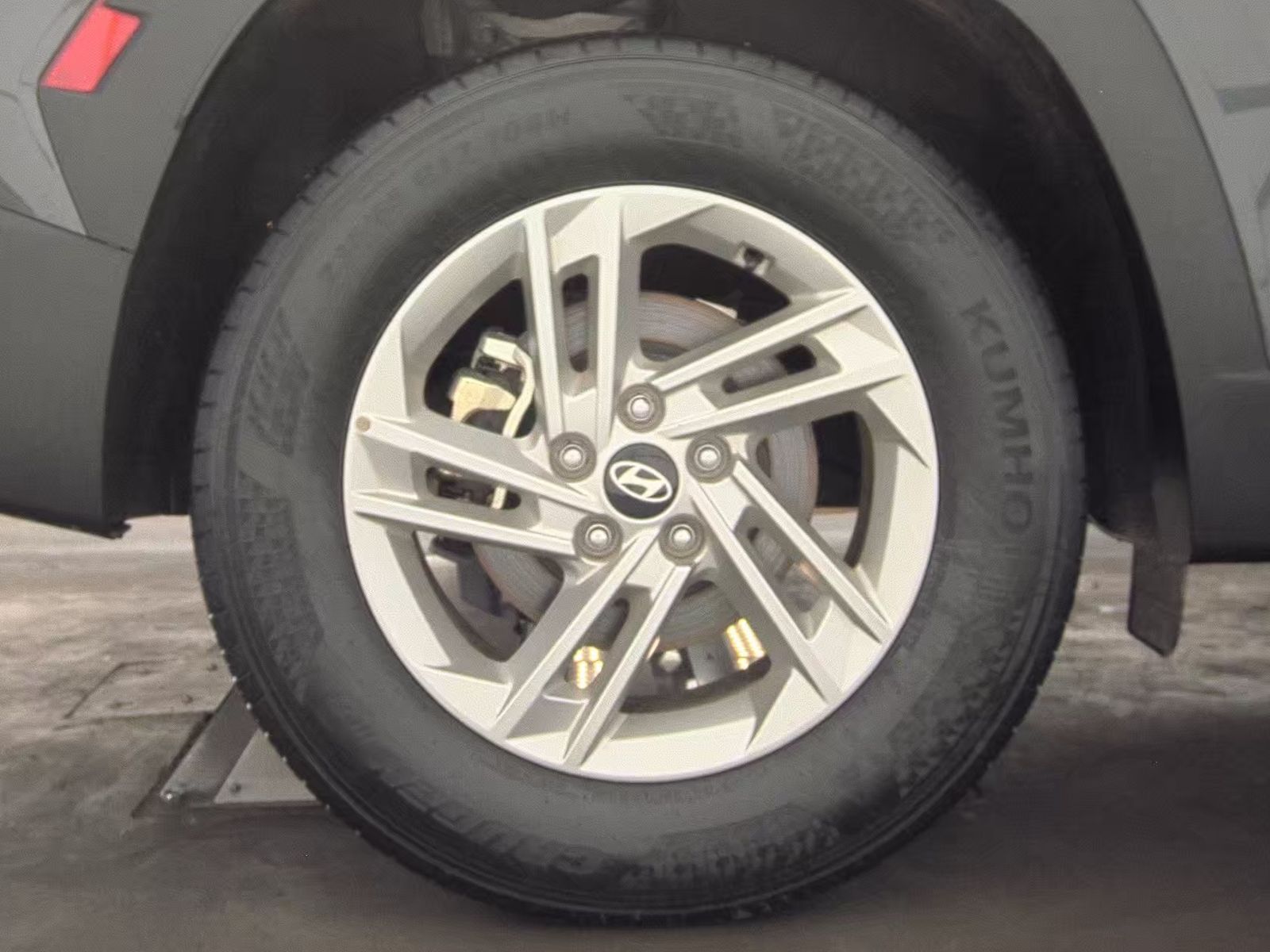 2025 Hyundai Tucson SE FWD