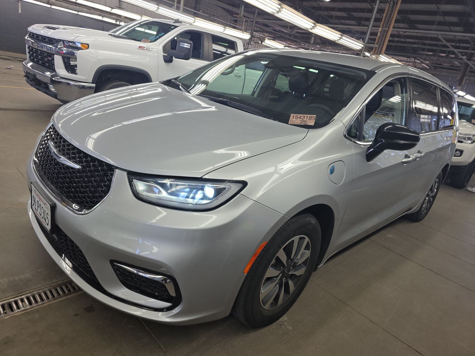 2024 Chrysler Pacifica Hybrid Select FWD