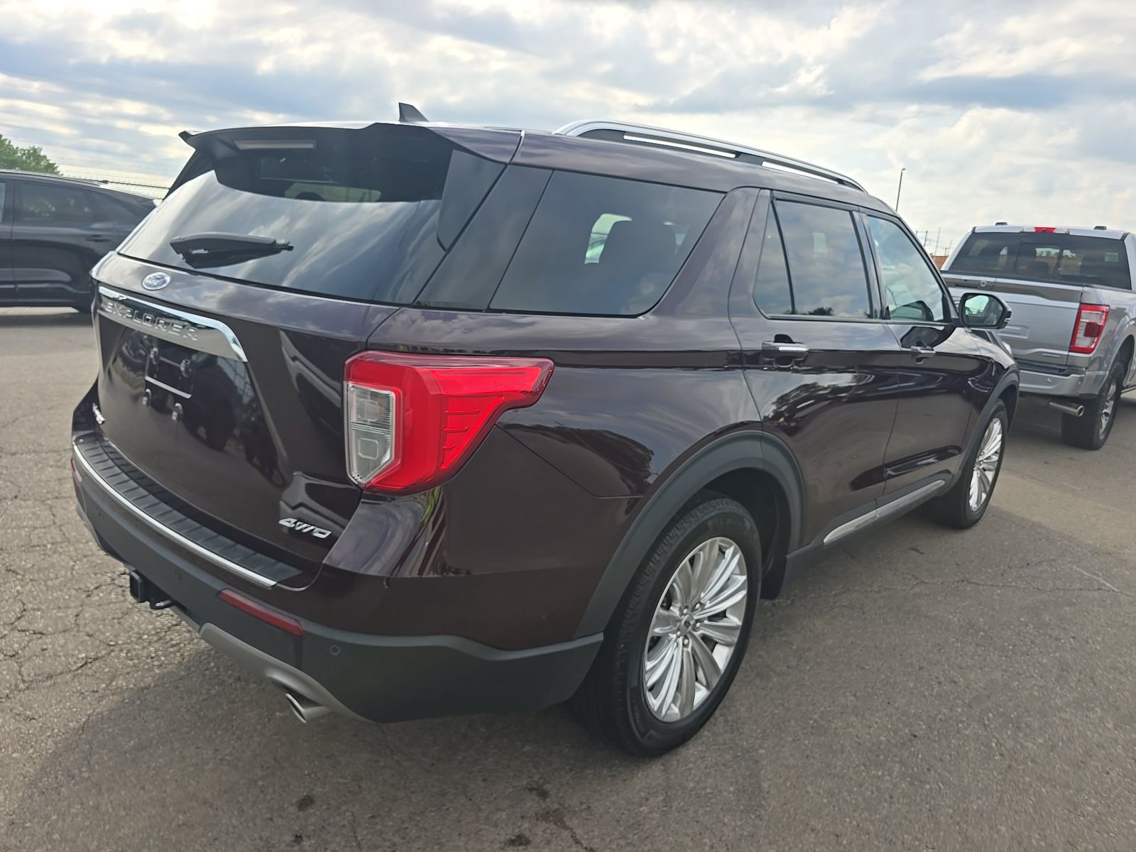 FORD EXPLORER - 5