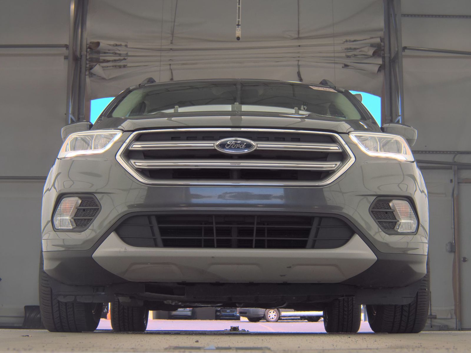 FORD ESCAPE - 4