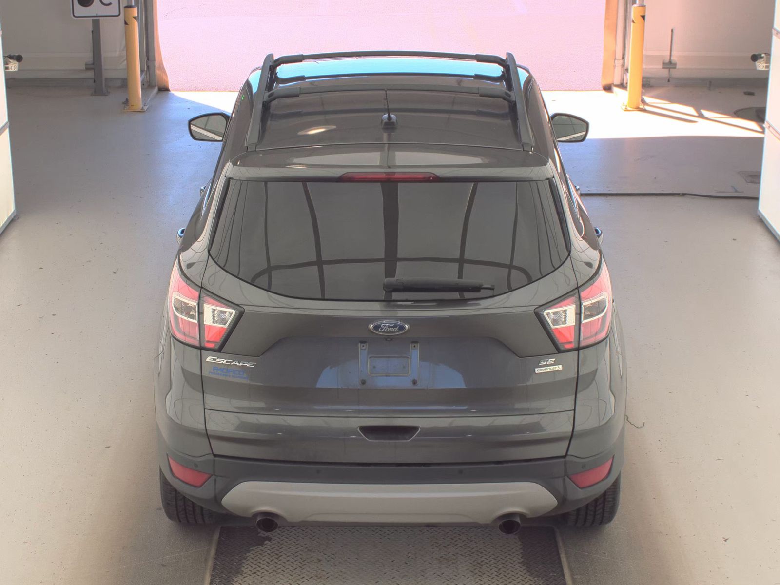 FORD ESCAPE - 7