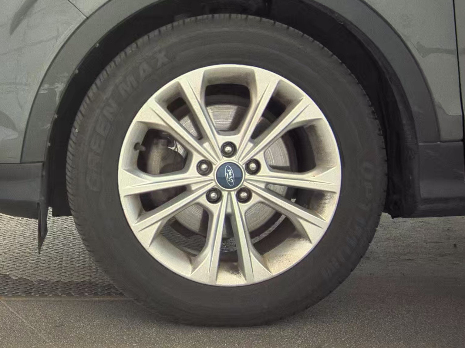 FORD ESCAPE - 10