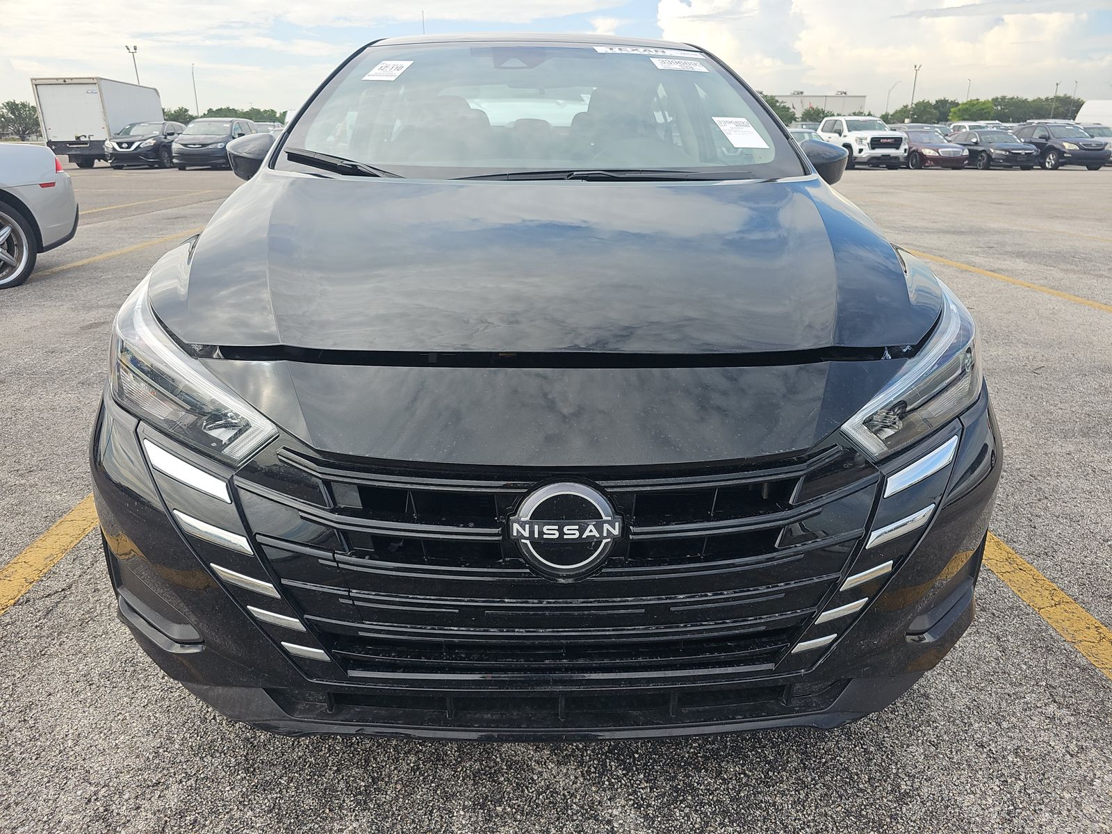 NISSAN VERSA - 3