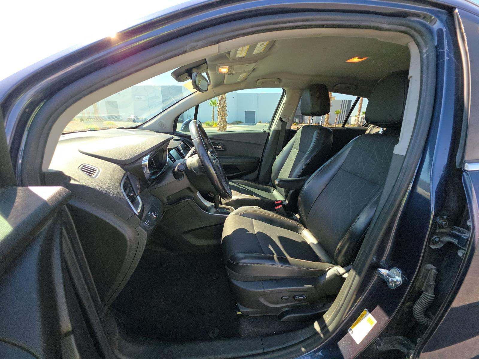 CHEVROLET TRAX - 8