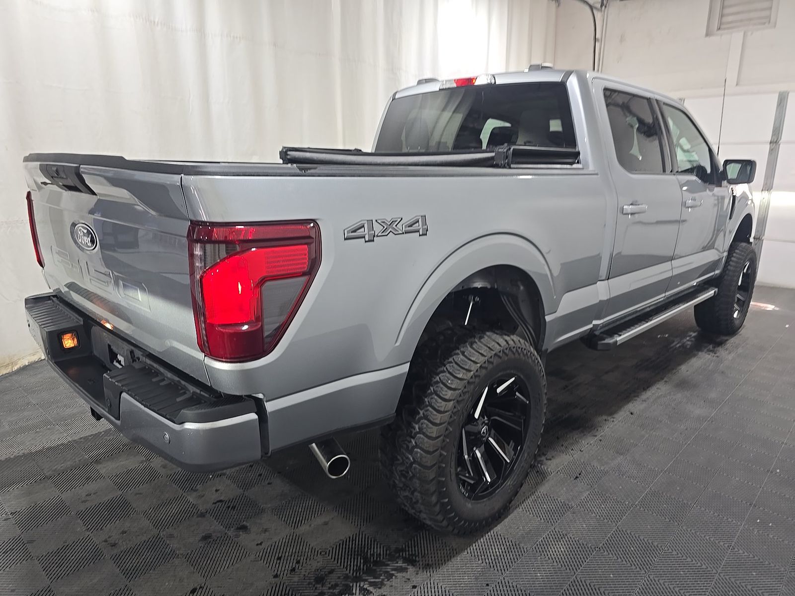 2025 Ford F-150 XLT AWD