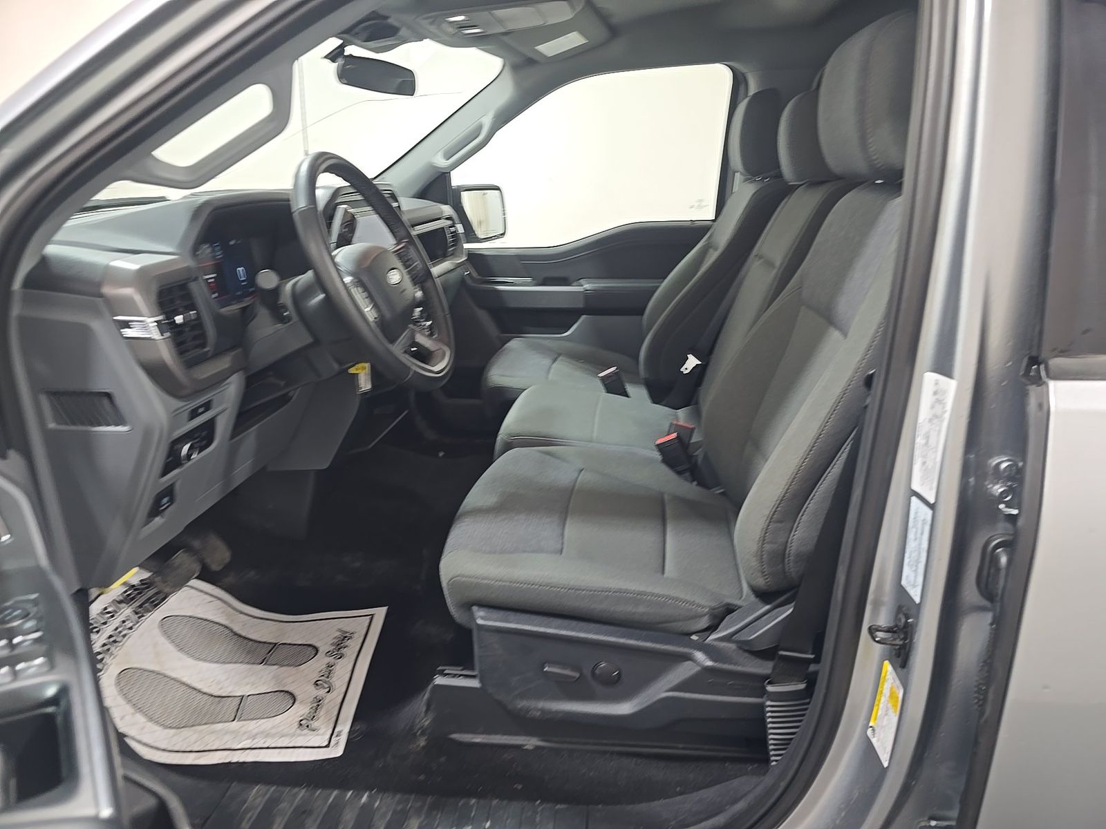 2025 Ford F-150 XLT AWD