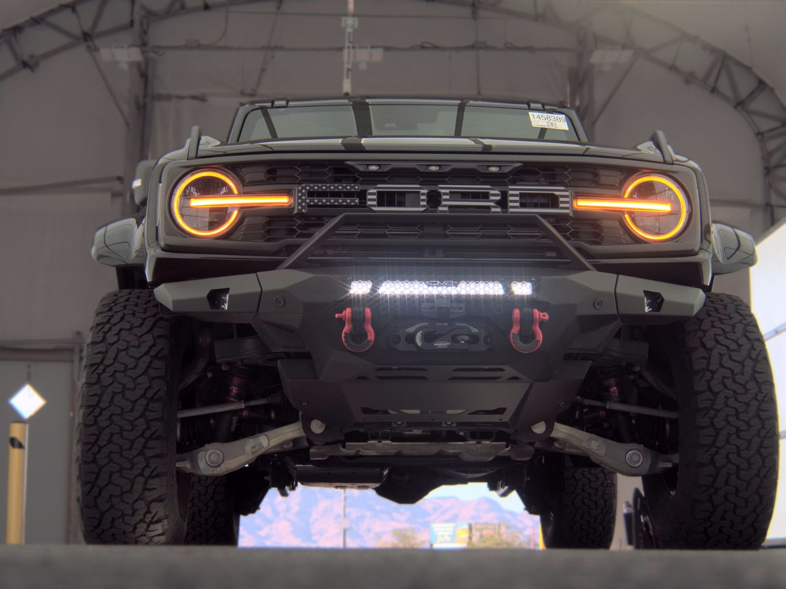 FORD BRONCO - 4