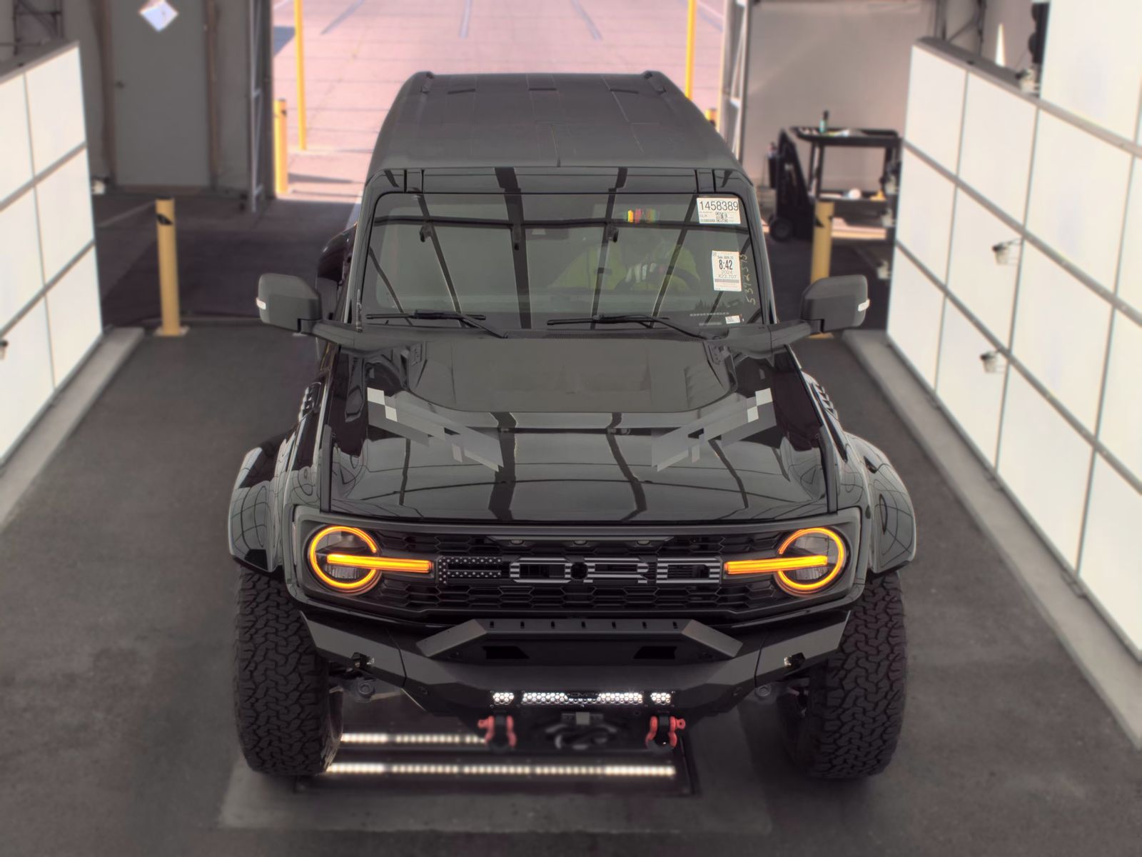 FORD BRONCO - 3