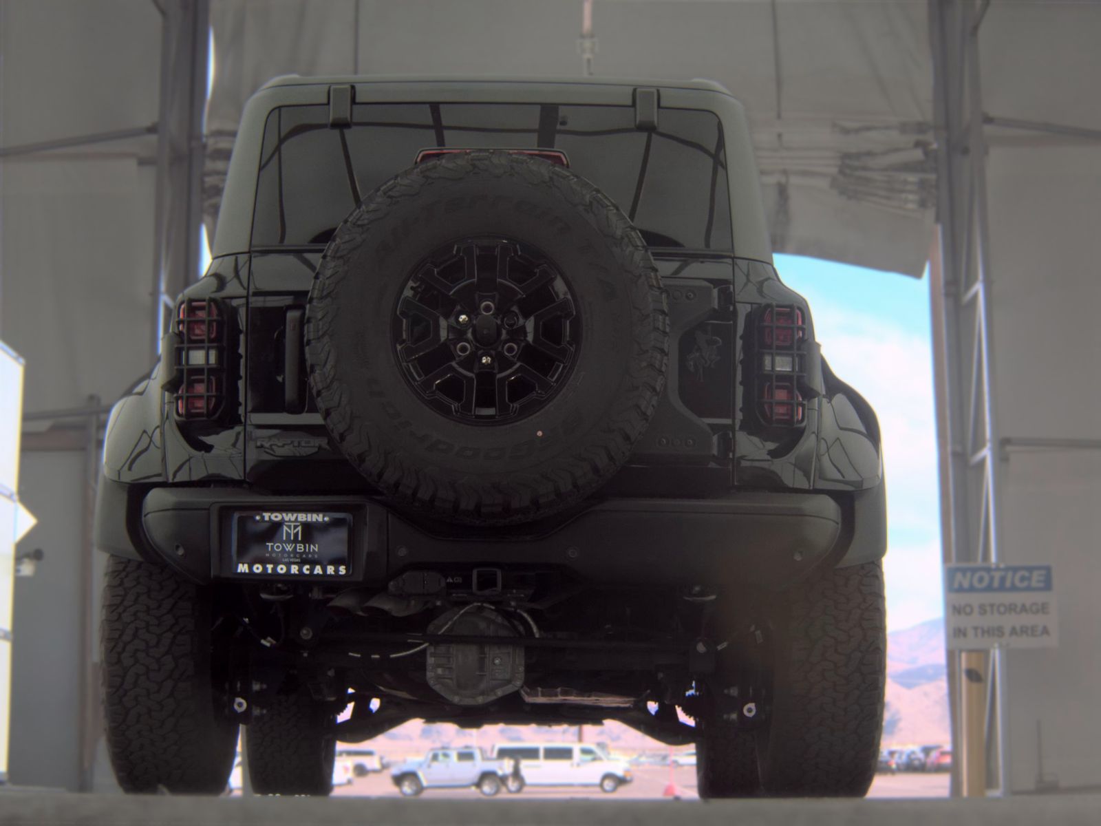 FORD BRONCO - 8
