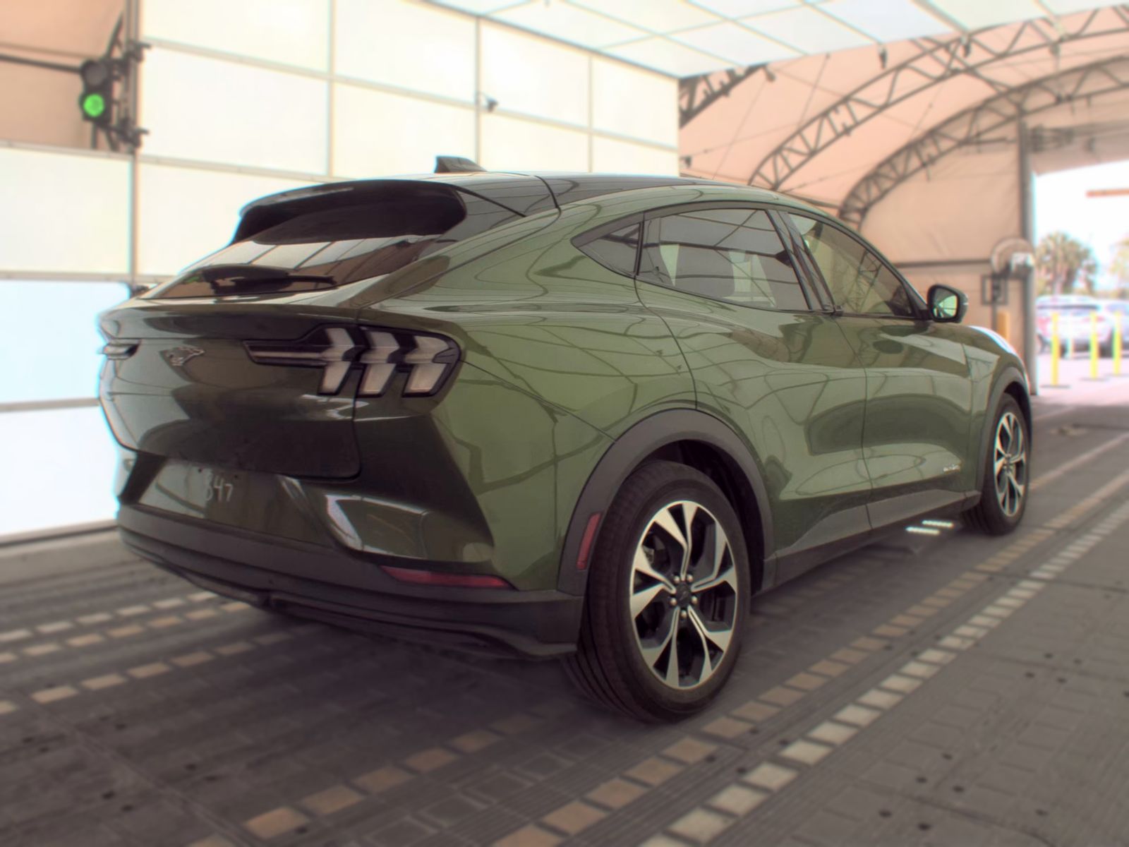 FORD MUSTANG MACH-E - 6
