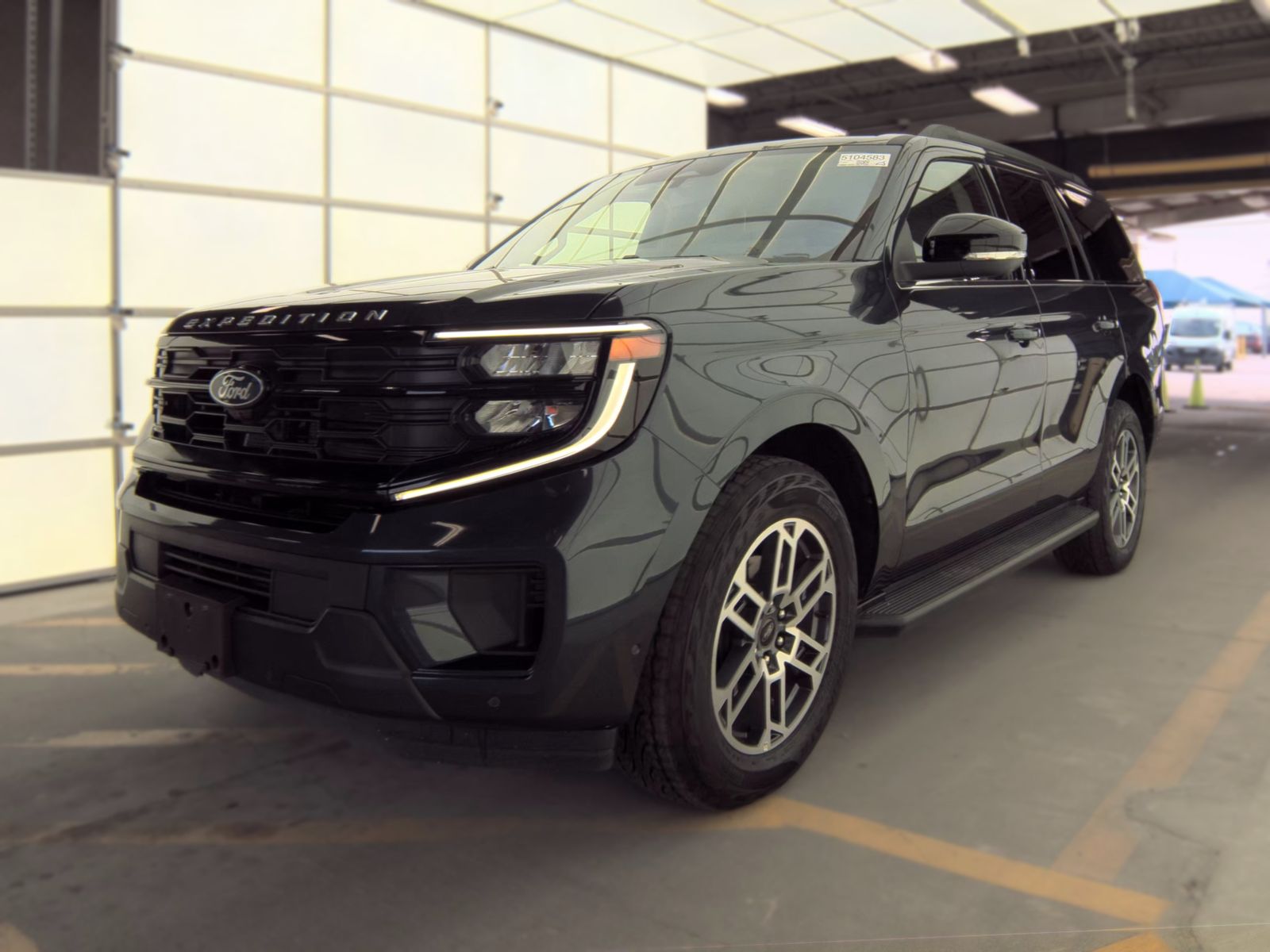 FORD EXPEDITION - 1