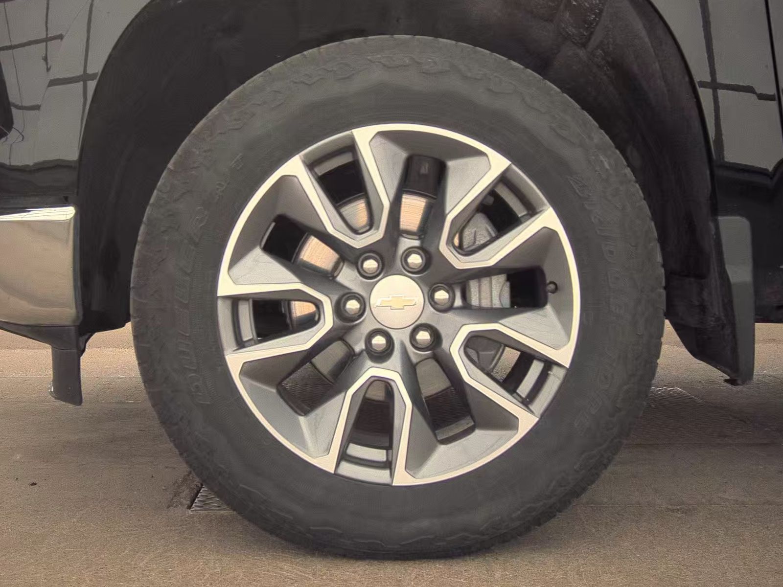 2024 Chevrolet Silverado 1500 LT AWD