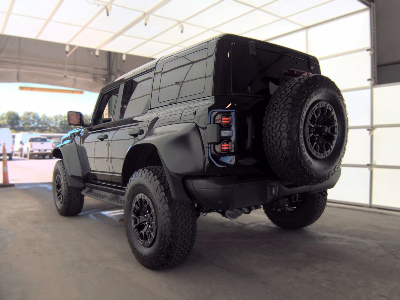 FORD BRONCO - 9