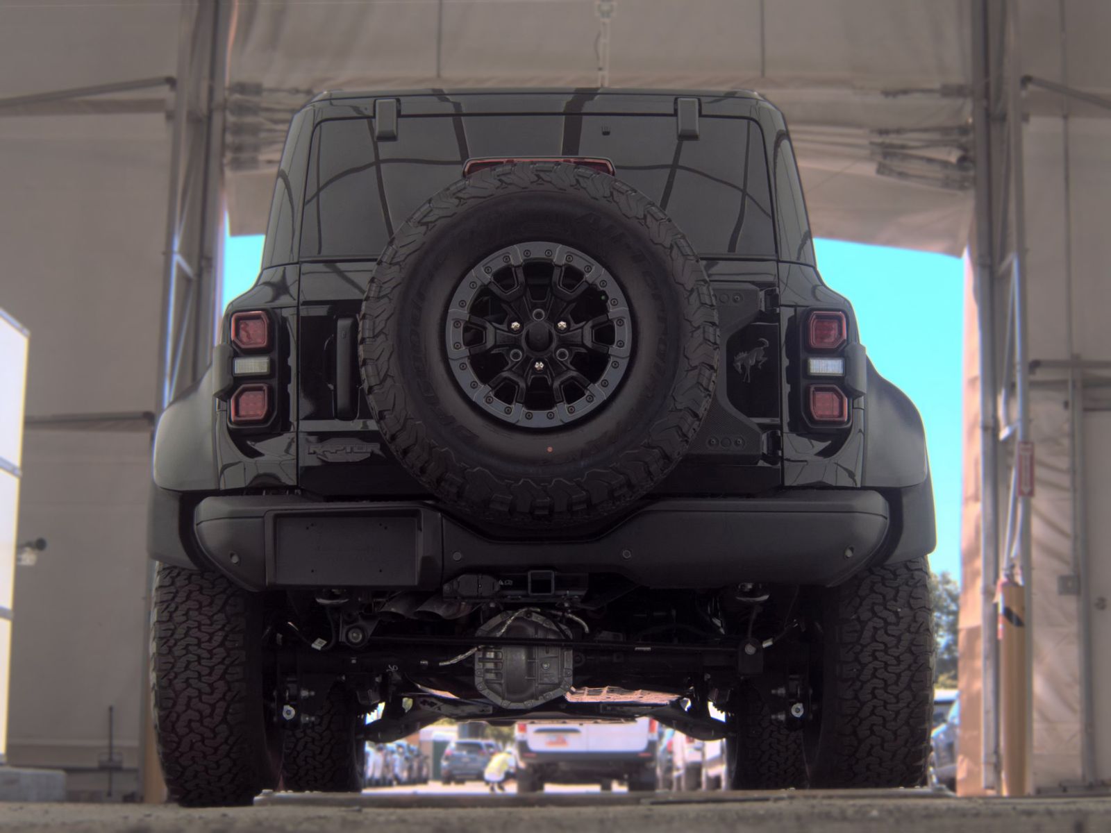 FORD BRONCO - 8