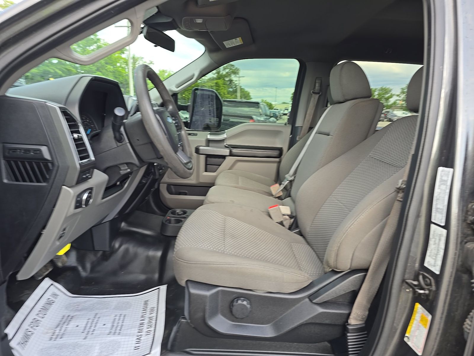FORD F-150 - 8