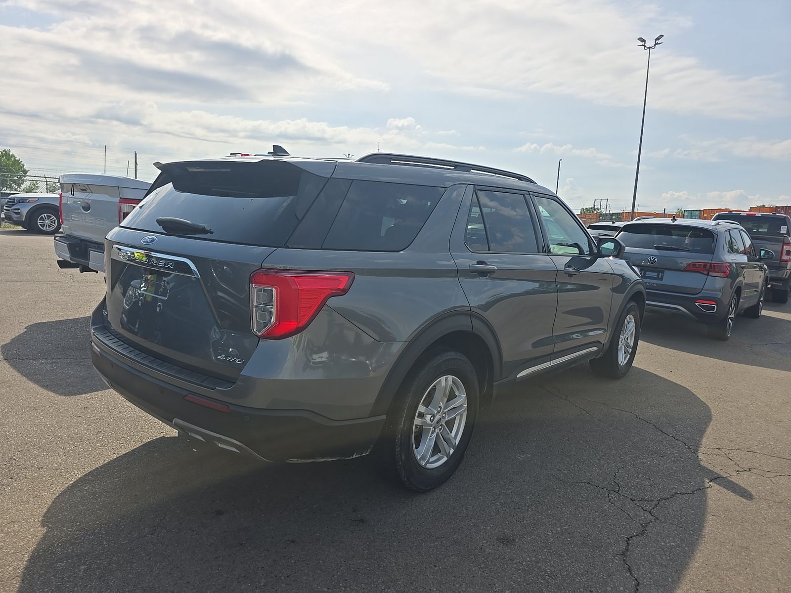 FORD EXPLORER - 5