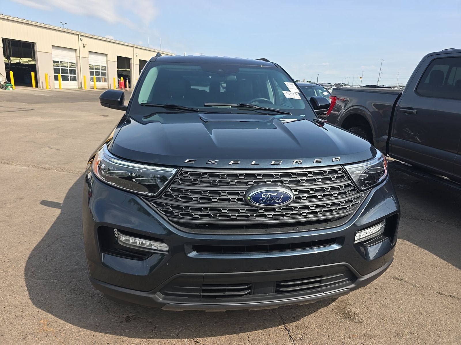 FORD EXPLORER - 3