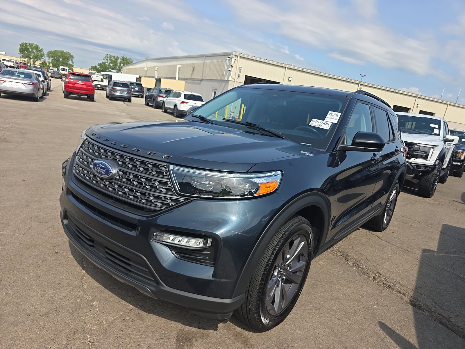 FORD EXPLORER - 1